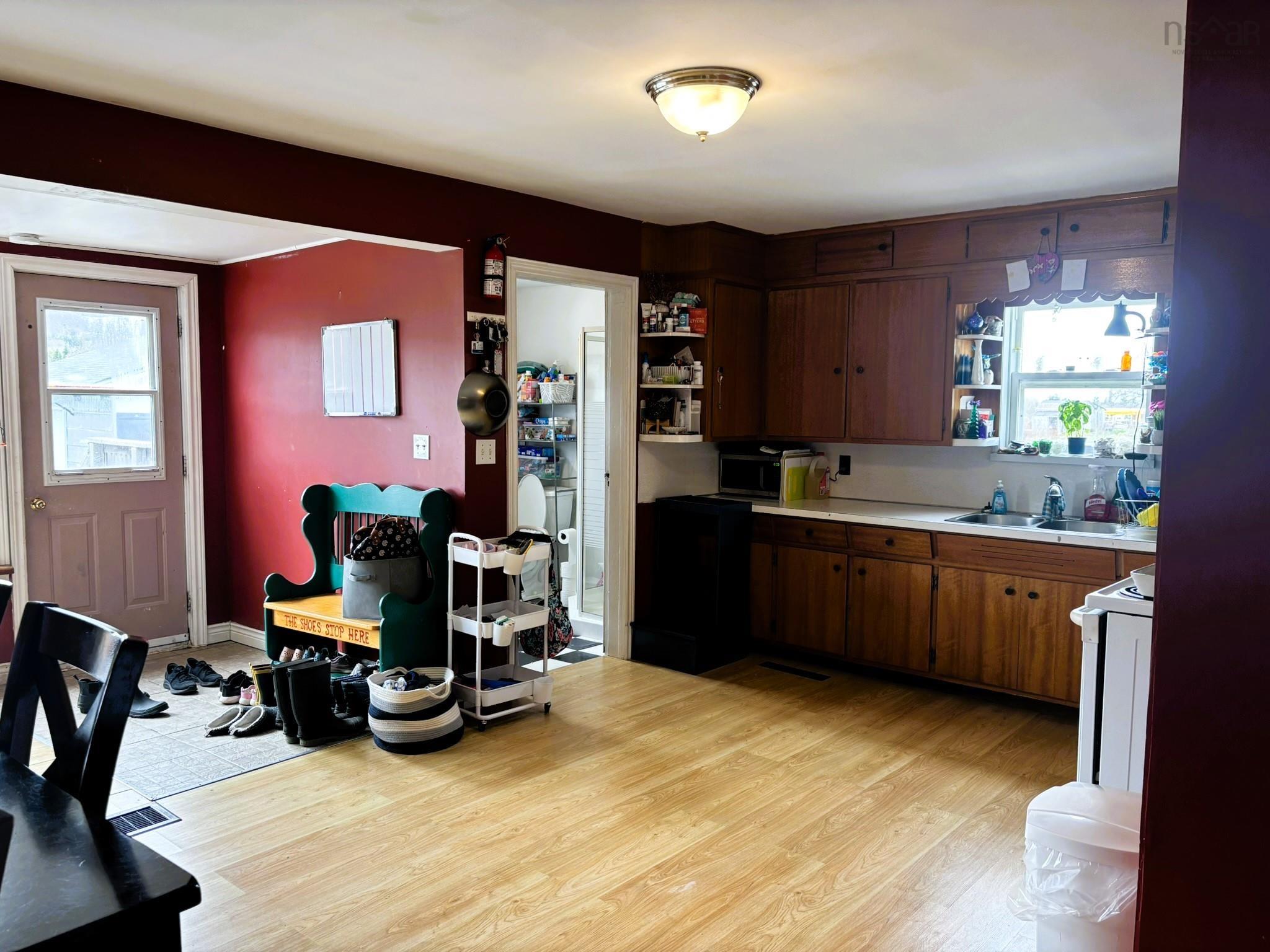 $169,900.00: 196 Back Street, Advocate