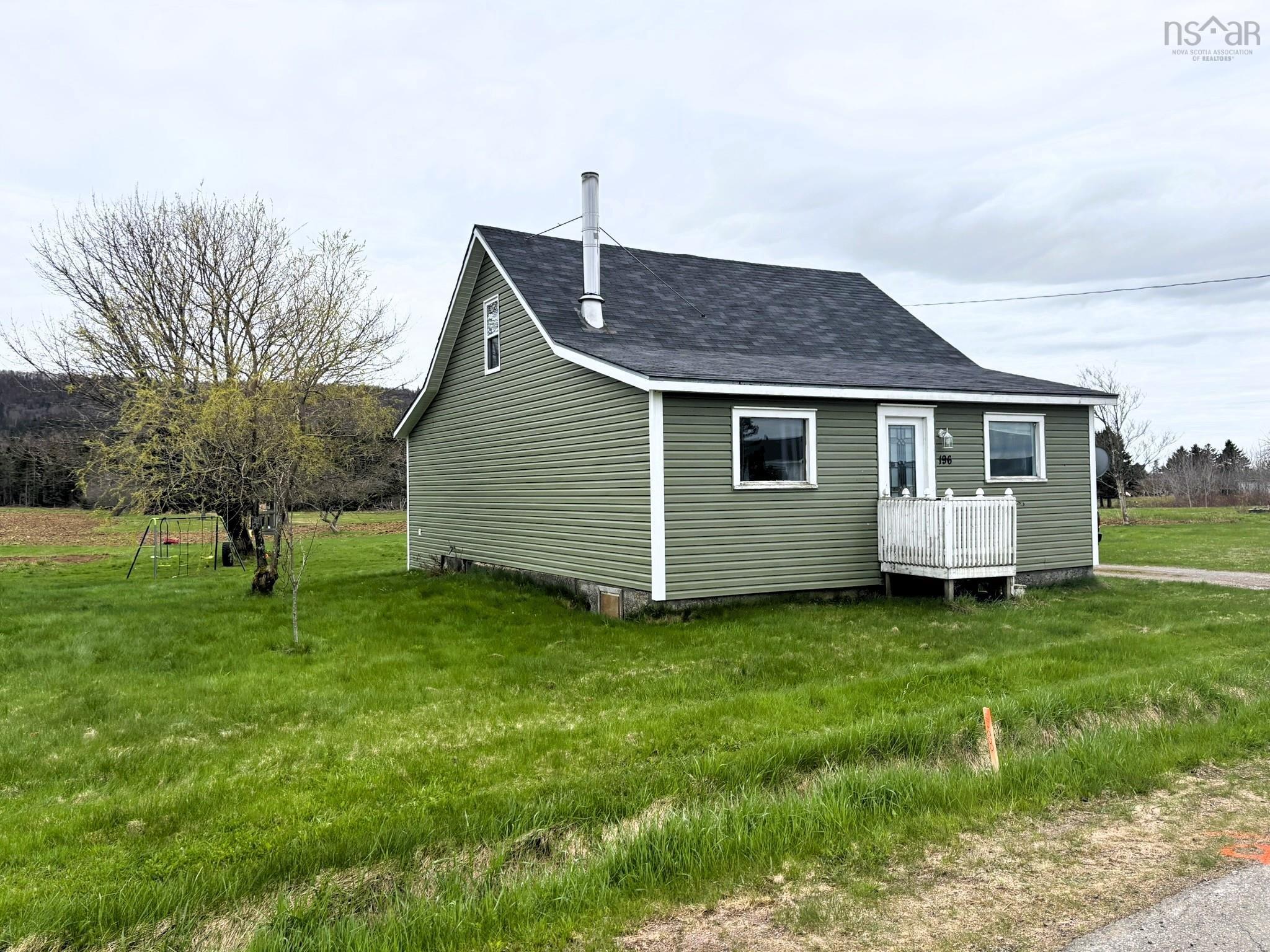 $169,900.00: 196 Back Street, Advocate