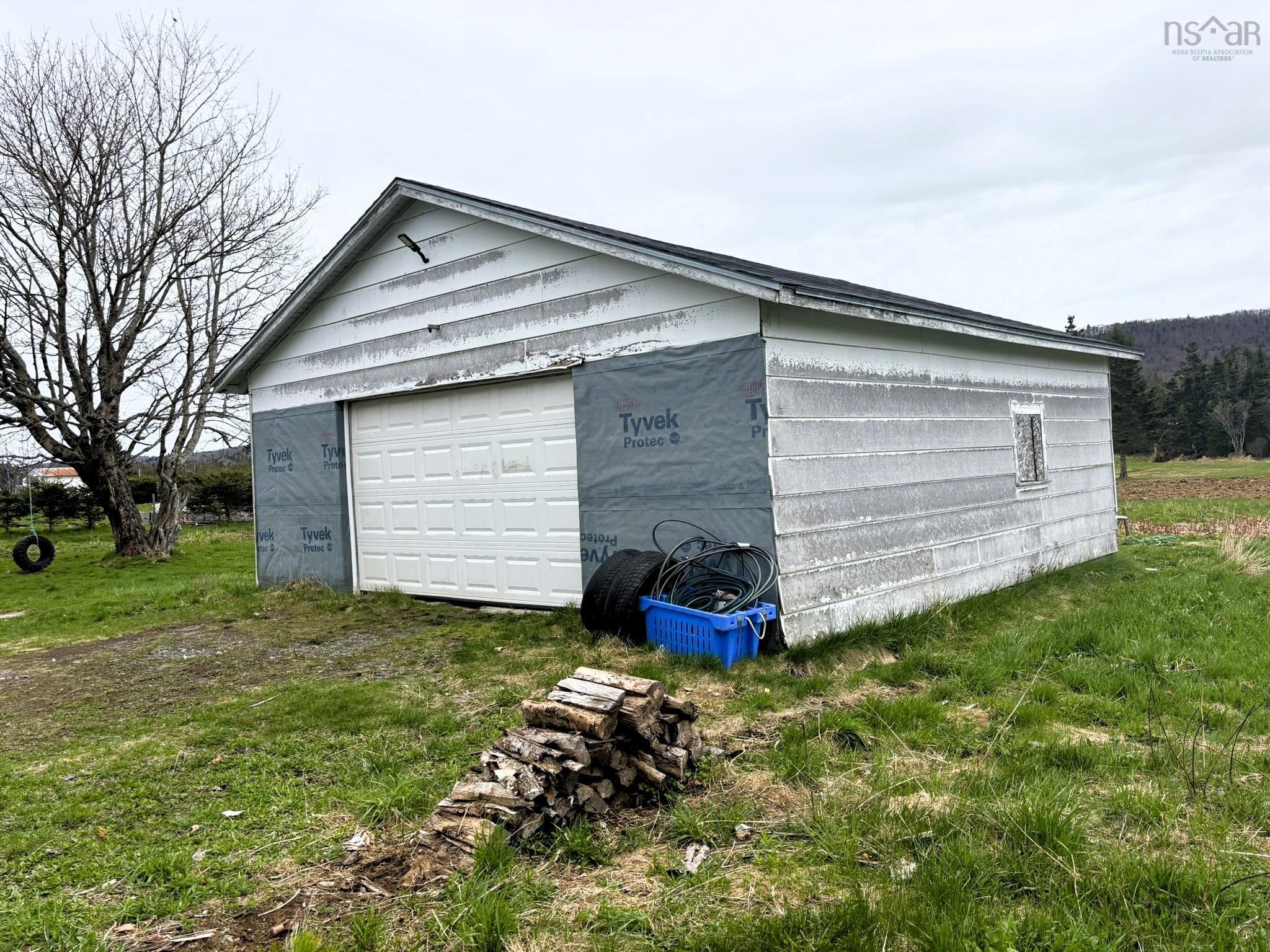 $169,900.00: 196 Back Street, Advocate