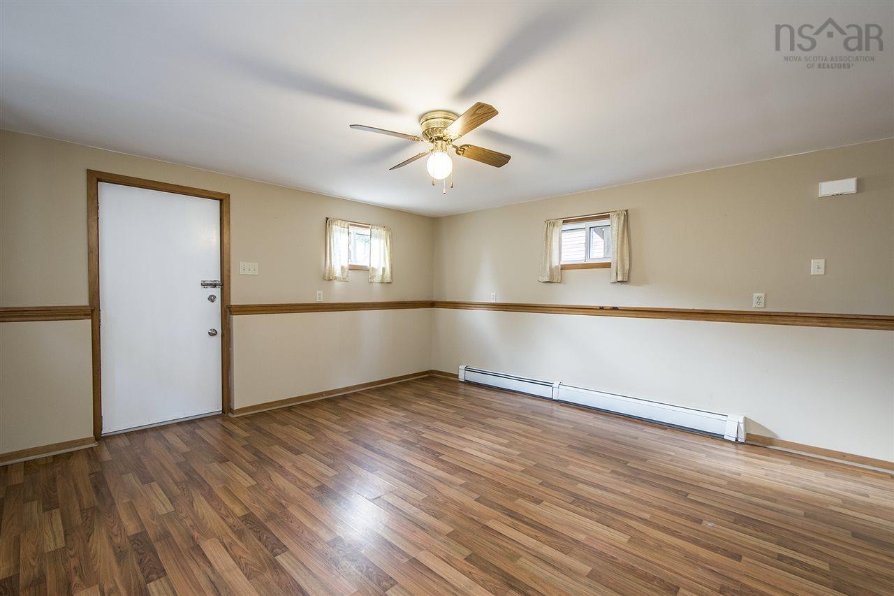 $489,900.00: 18/18A Pleasant Street, Dartmouth