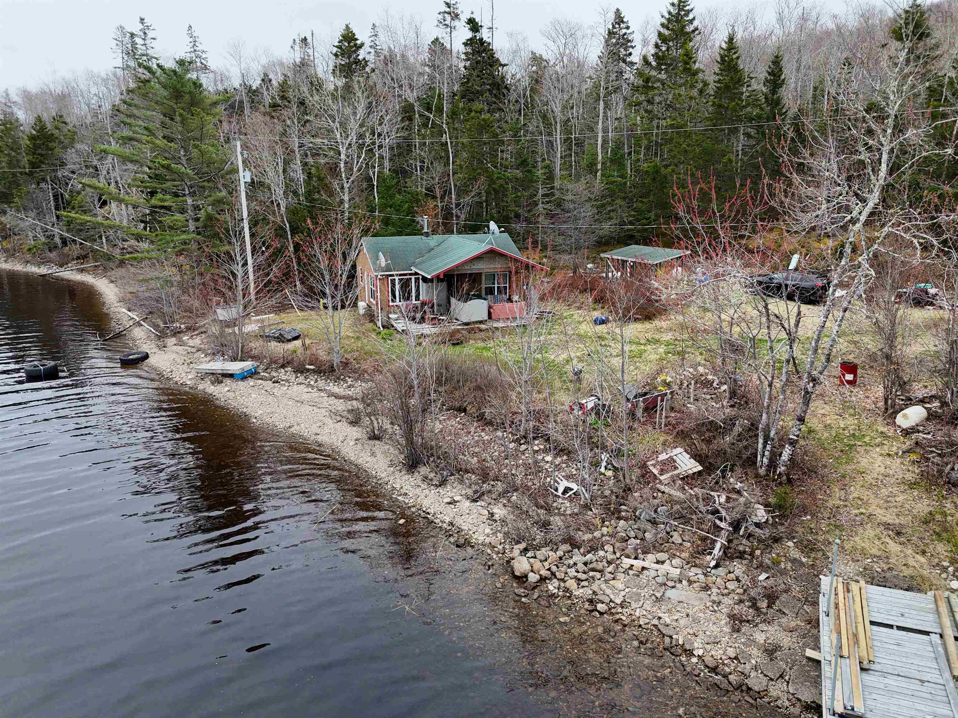 $299,900.00: 832 Upper Lakeville Road, Upper Lakeville