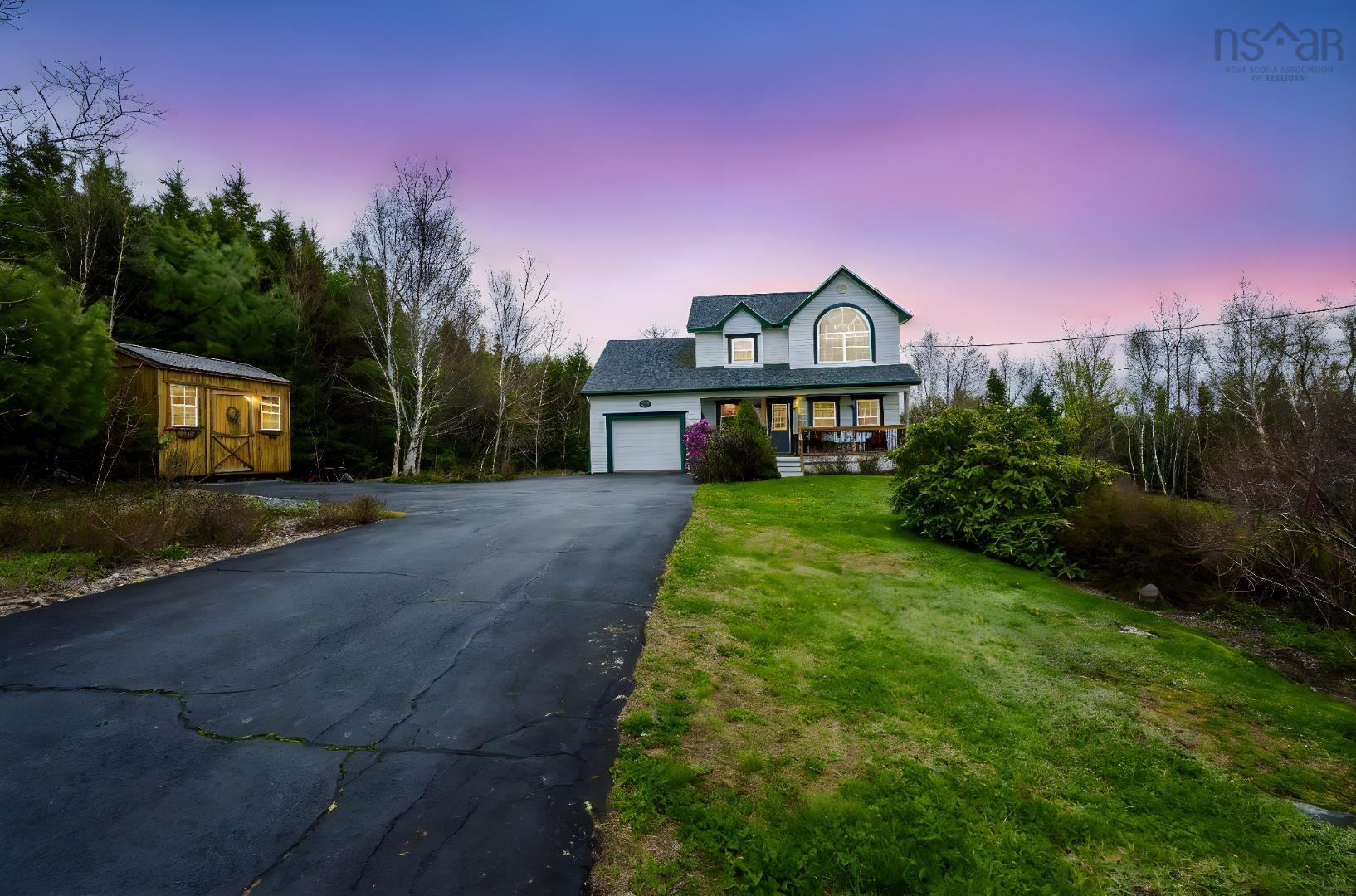 $699,900.00: 372 St. George Boulevard, Hammonds Plains