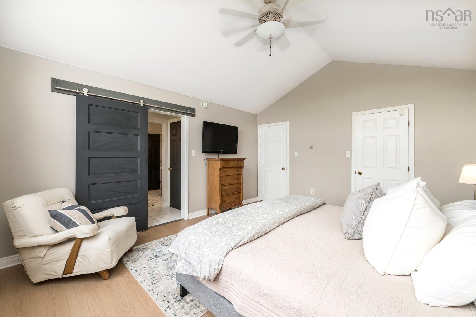 $699,900.00: 372 St. George Boulevard, Hammonds Plains