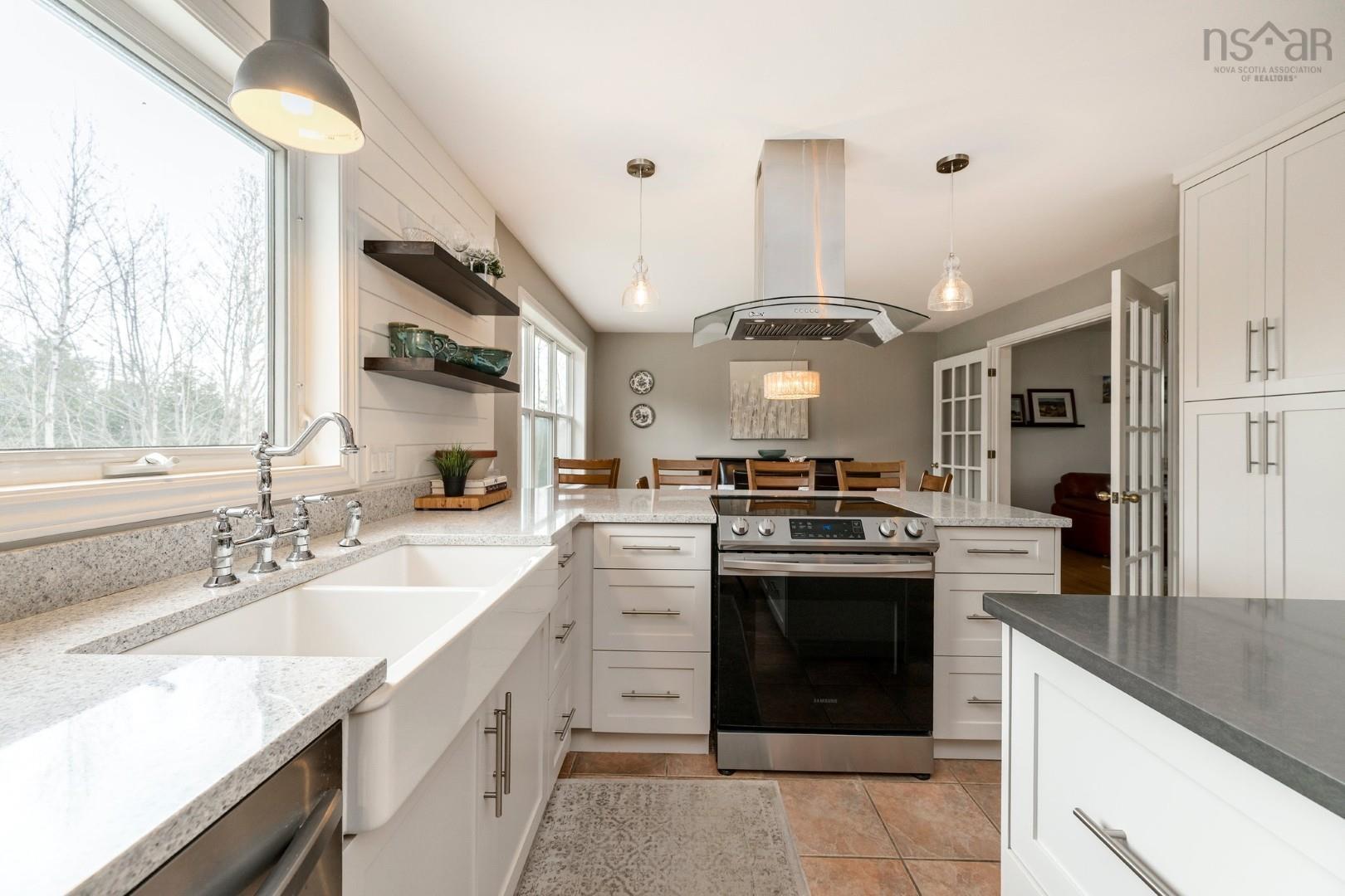 $699,900.00: 372 St. George Boulevard, Hammonds Plains