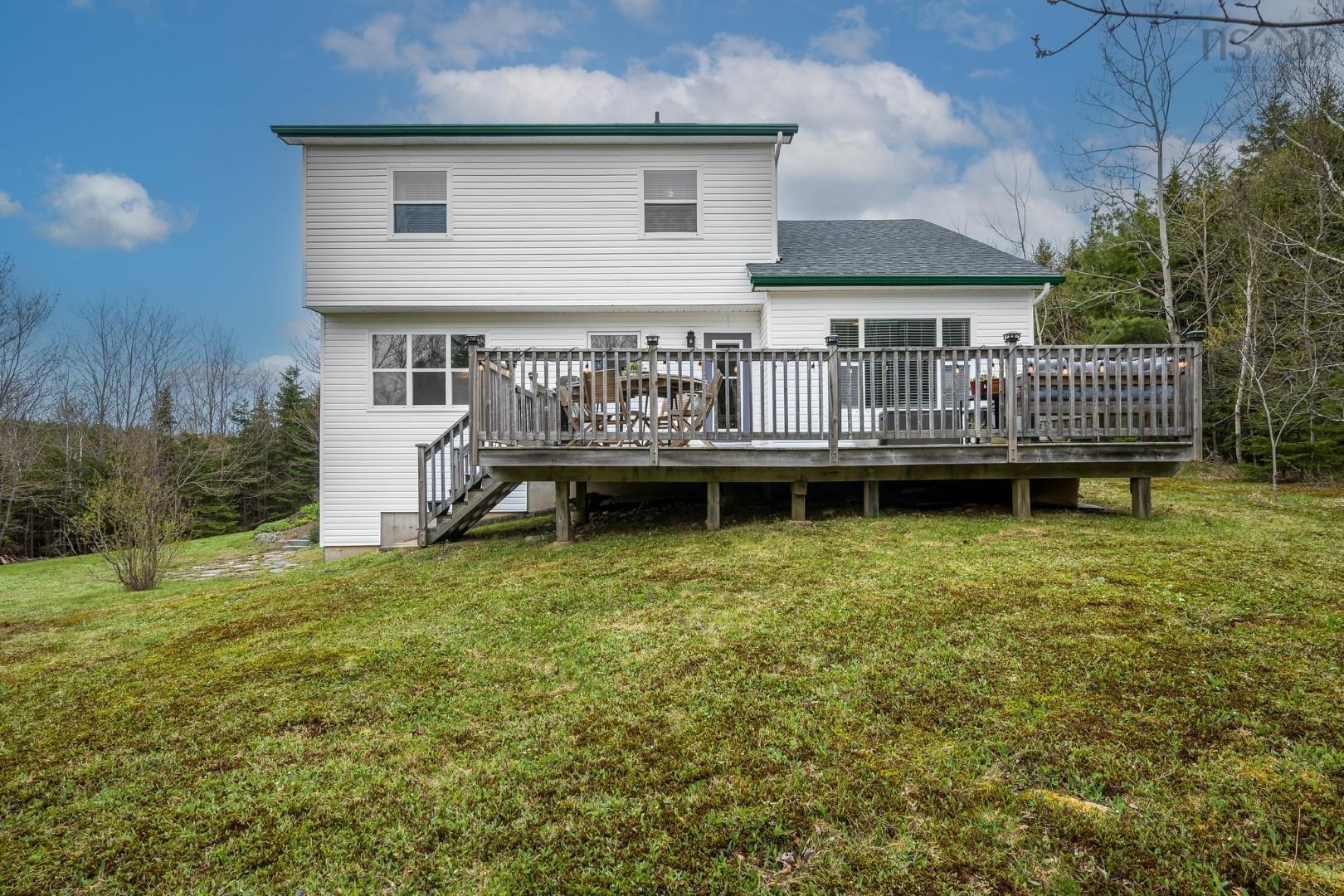 $699,900.00: 372 St. George Boulevard, Hammonds Plains