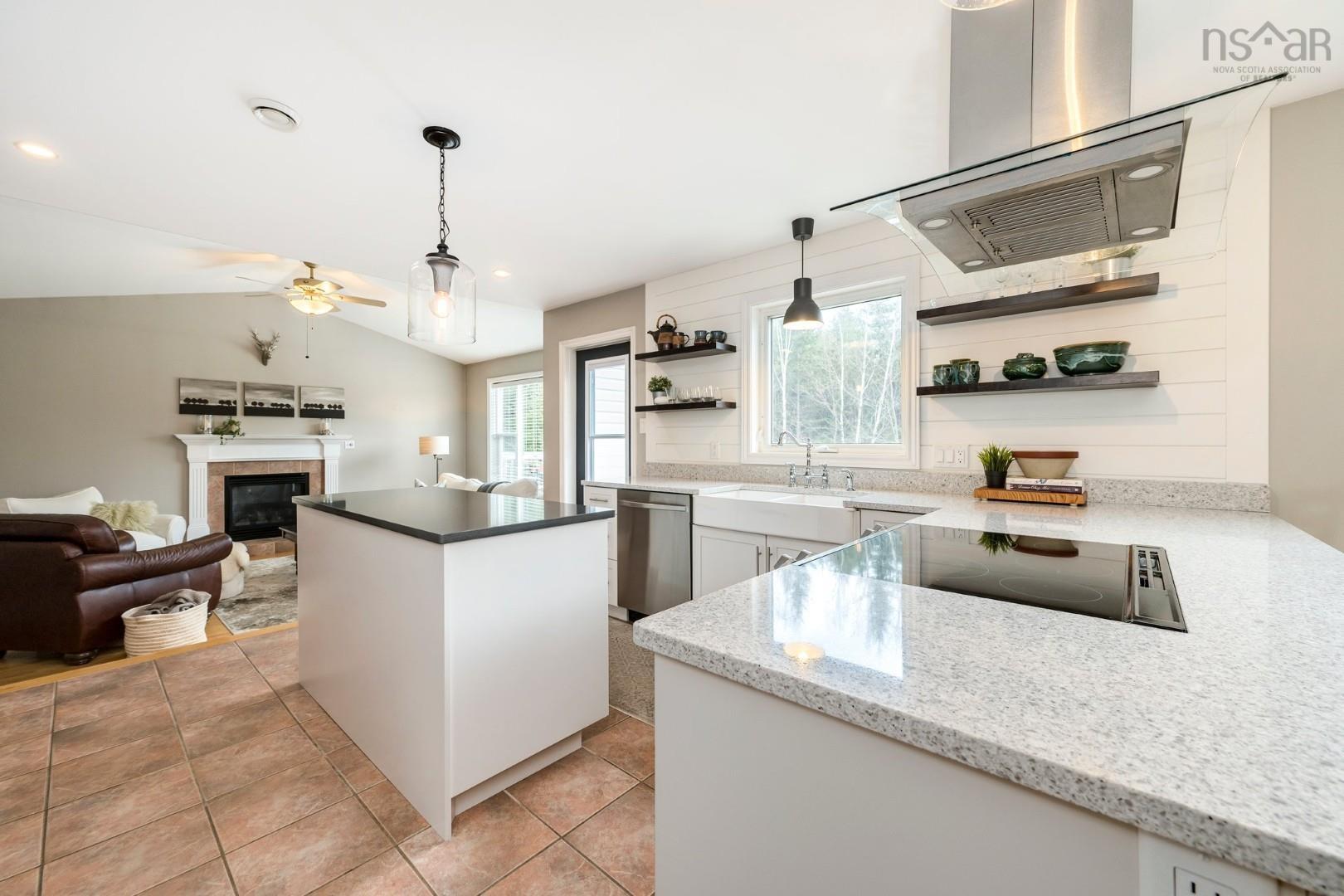 $699,900.00: 372 St. George Boulevard, Hammonds Plains