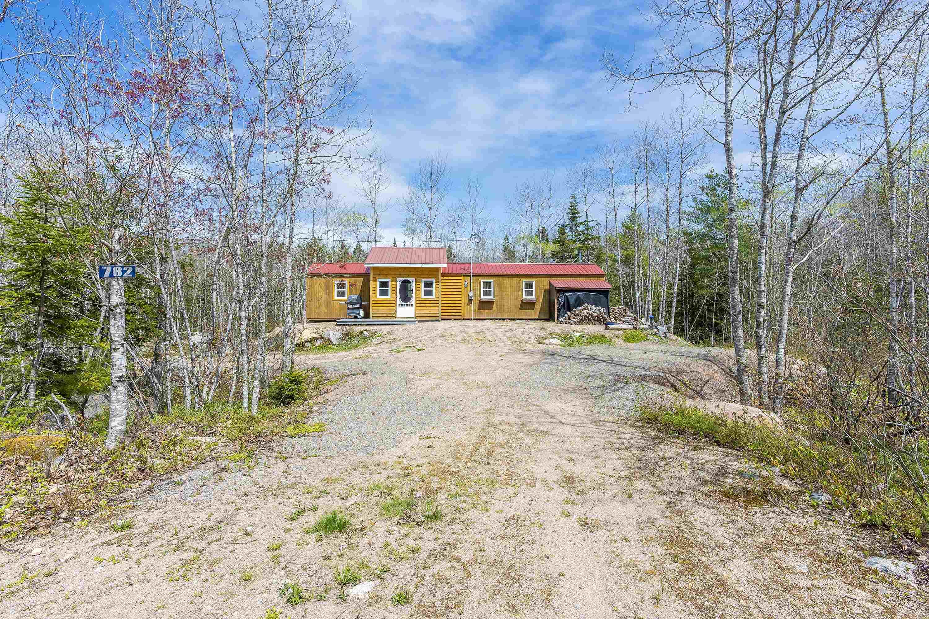$149,900.00: 782 Waterloo Avenue, Waterloo Lake
