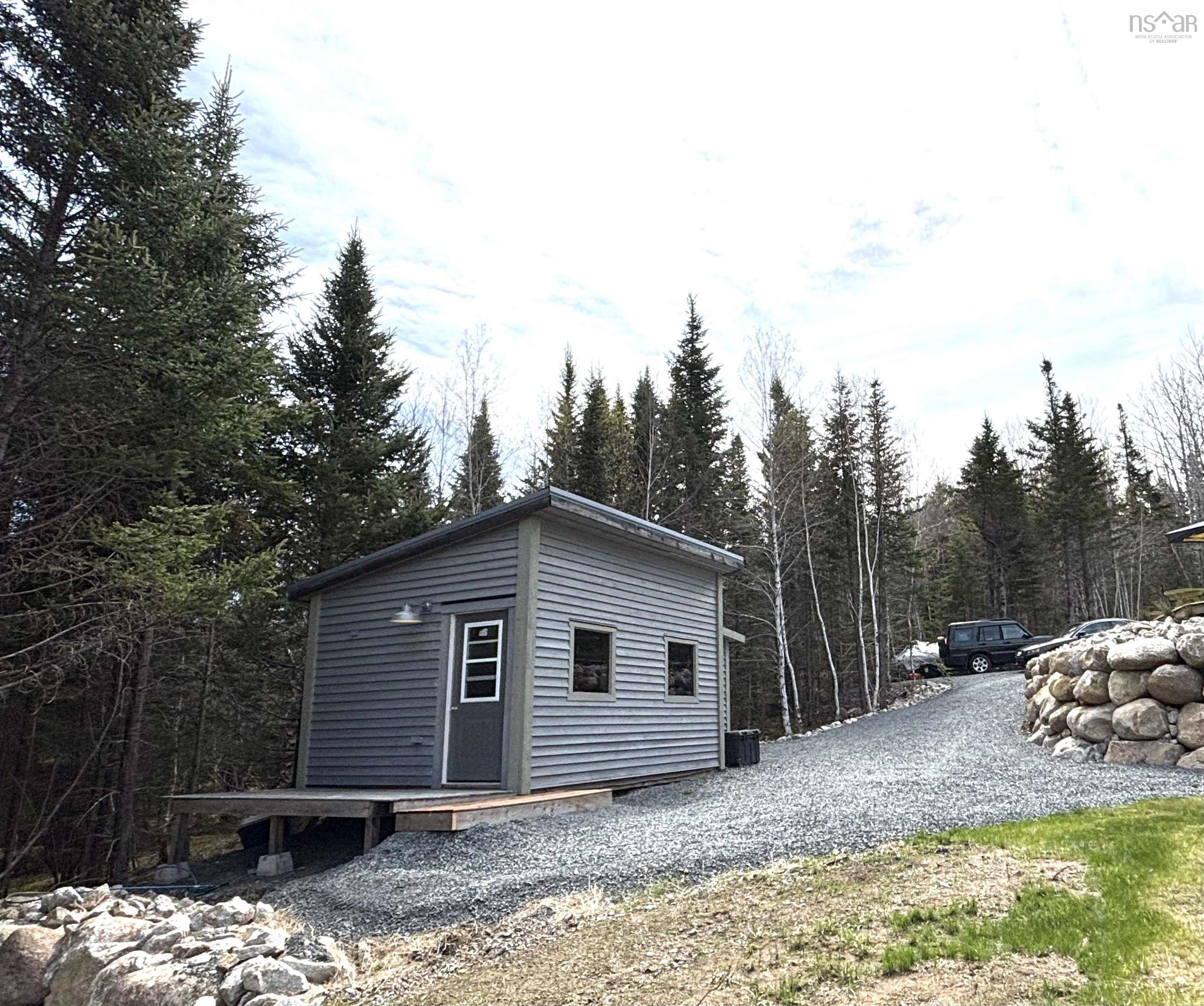 $525,000.00: 74 Old Oakland Road, Indian Point