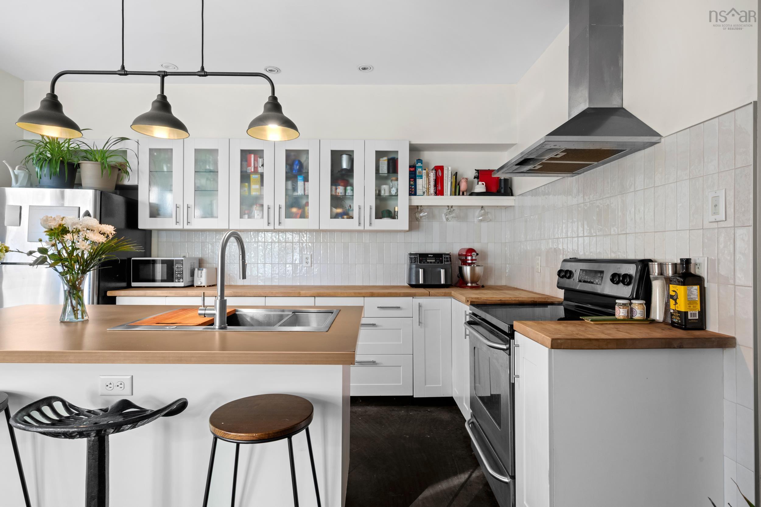 $649,900.00: 2112 Brunswick Street, Halifax
