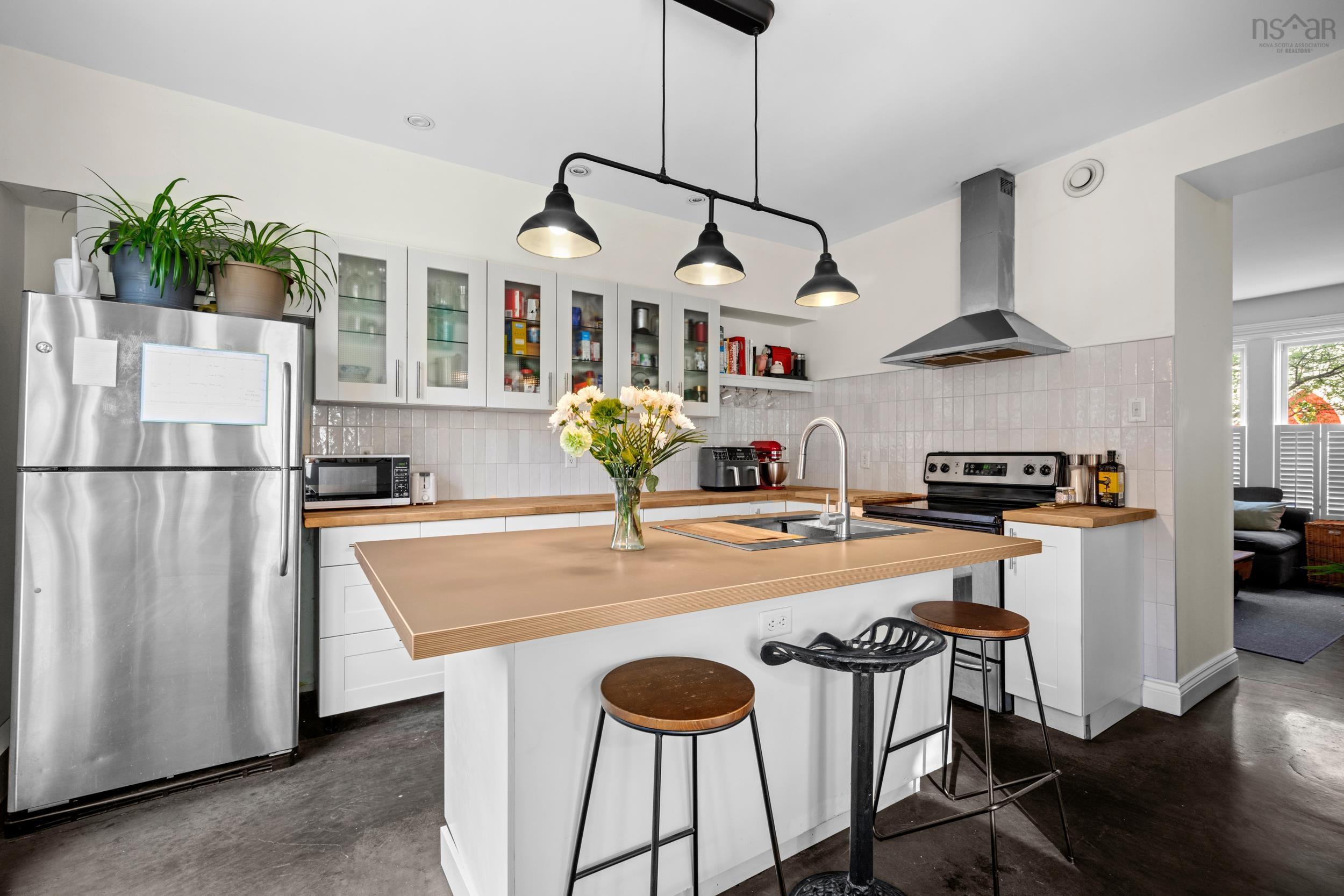 $649,900.00: 2112 Brunswick Street, Halifax