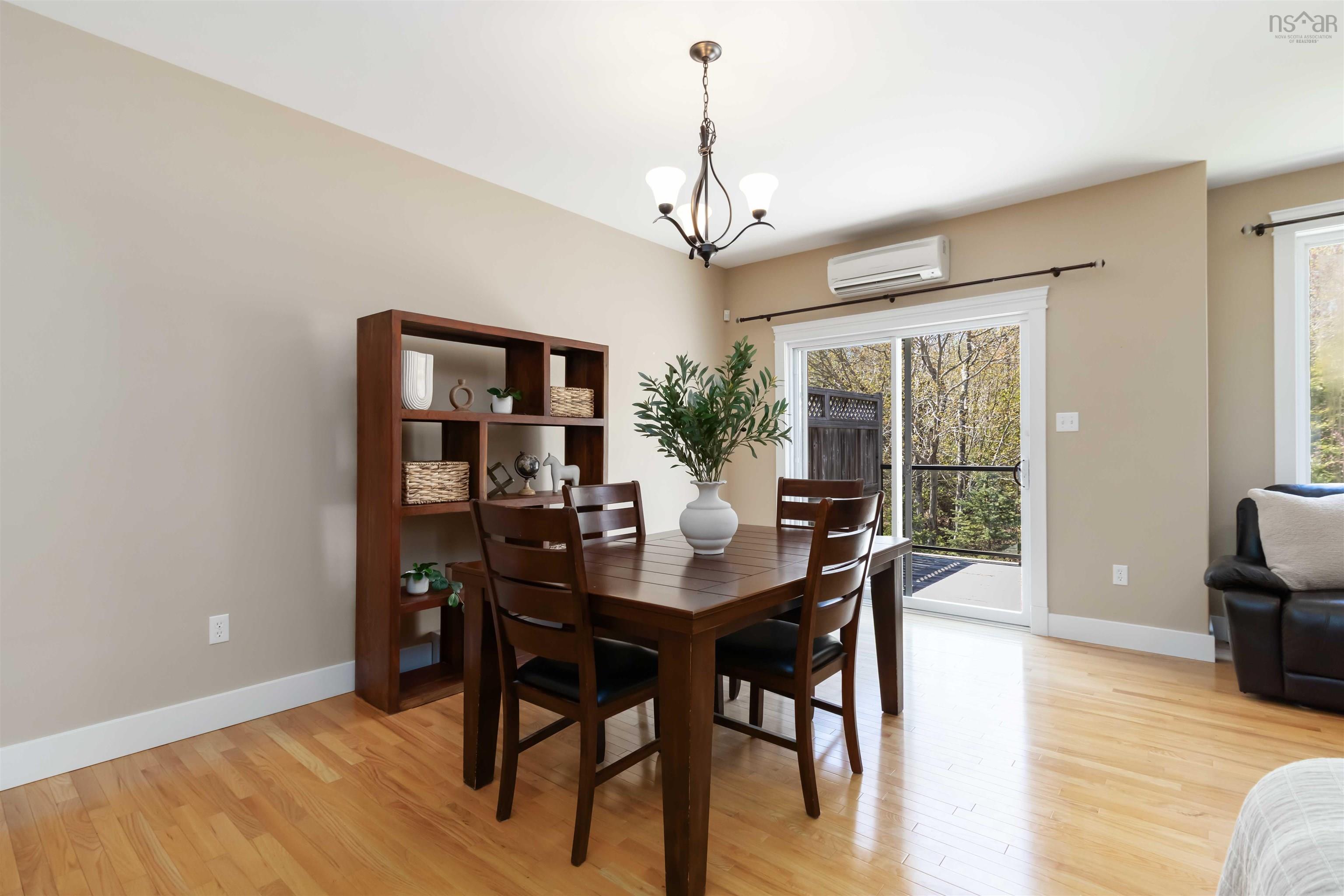 $667,500.00: 12 Kirkwood Court, Bedford