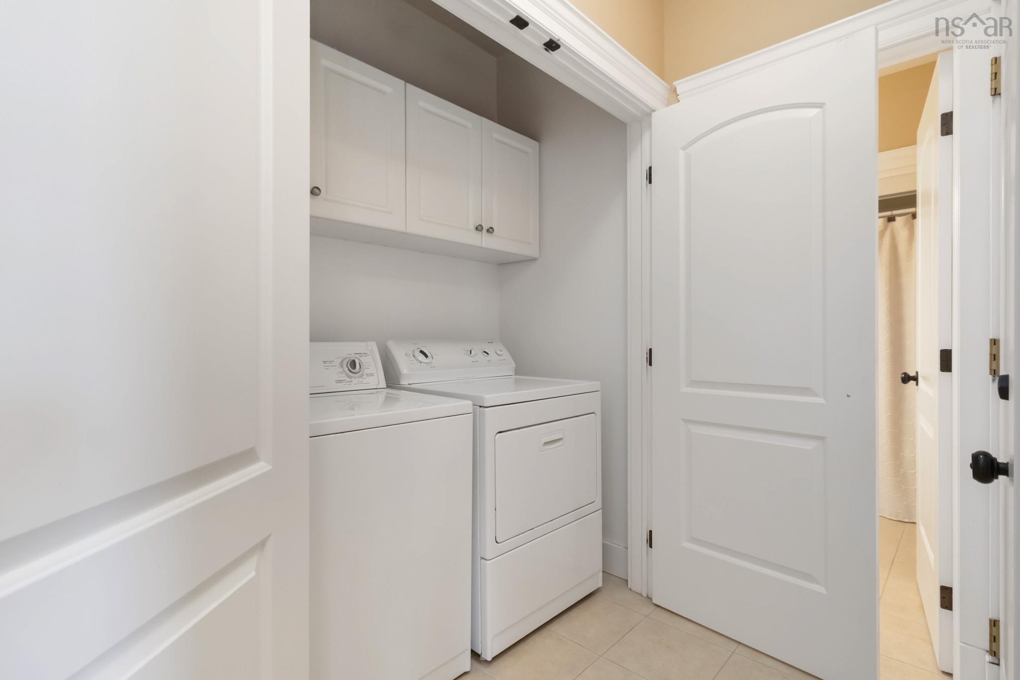 $667,500.00: 12 Kirkwood Court, Bedford
