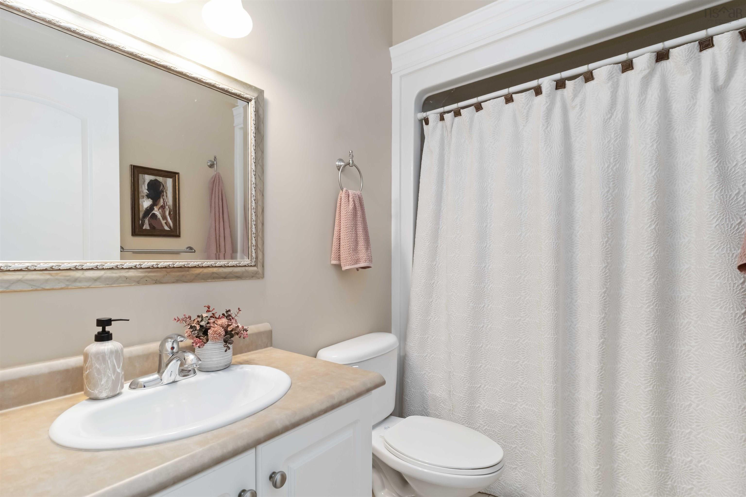 $667,500.00: 12 Kirkwood Court, Bedford