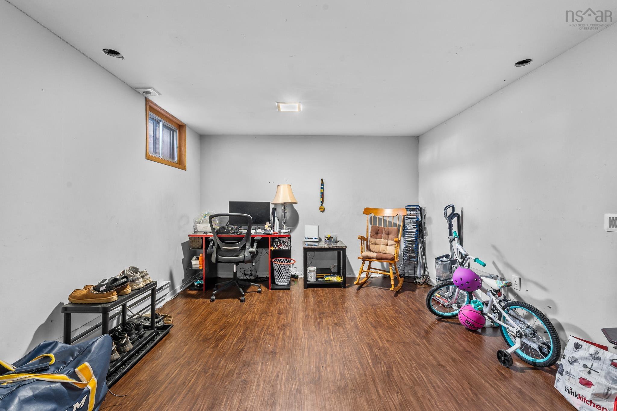 $387,000.00: 16 Aberdeen Court, Dartmouth