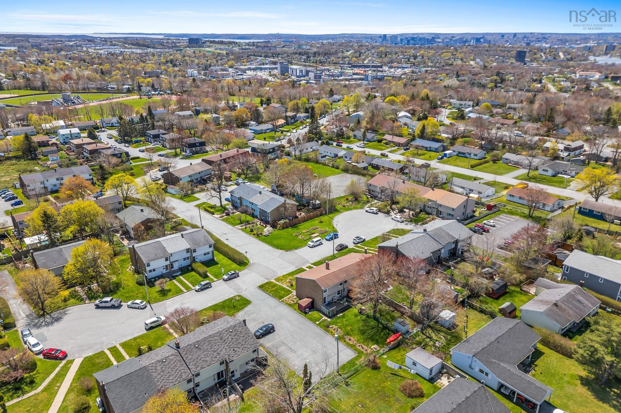 $387,000.00: 16 Aberdeen Court, Dartmouth