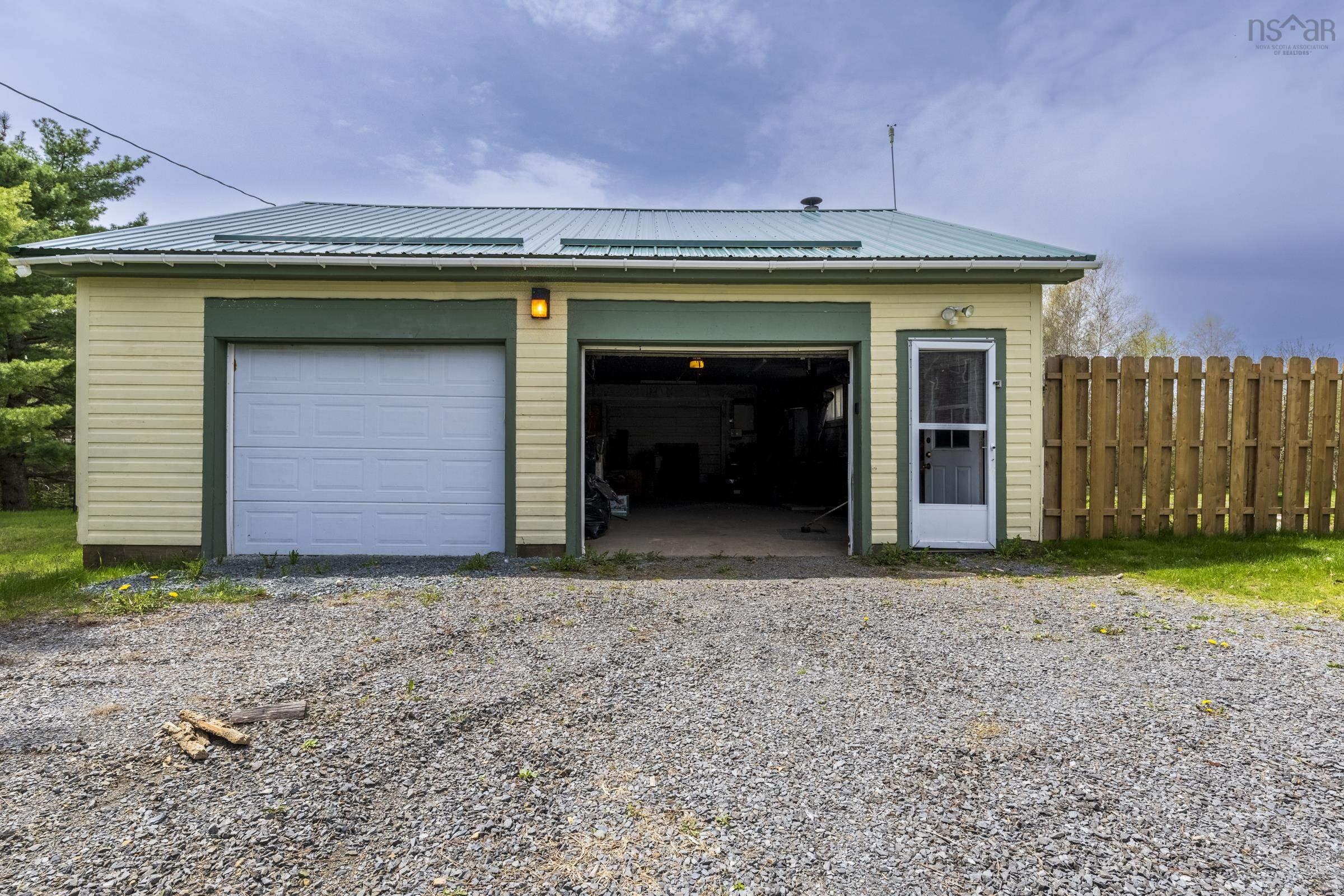 $545,000.00: 813 Upper Branch Road, Auburndale