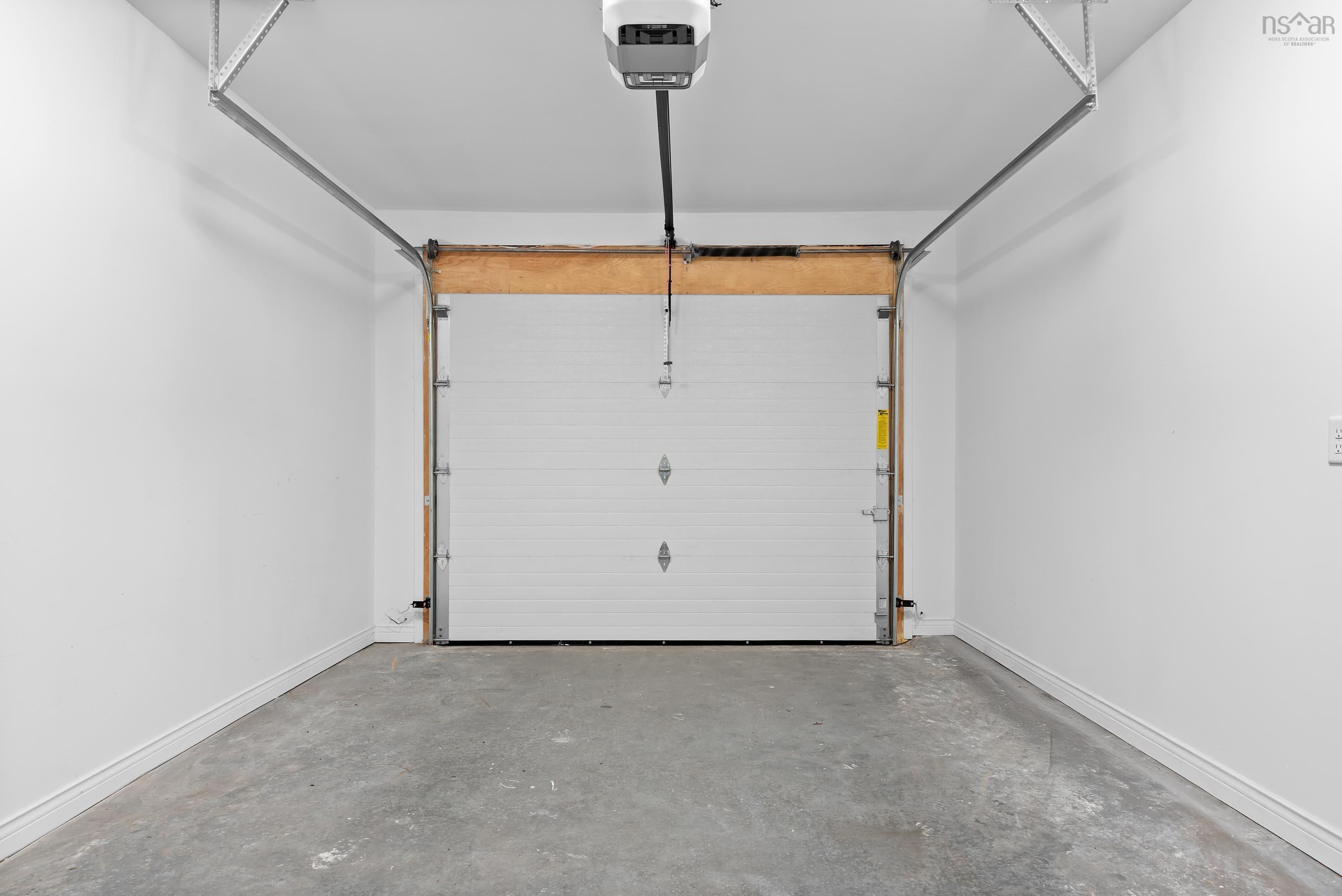 $499,900.00: 49 Candytuft Close, Eastern Passage