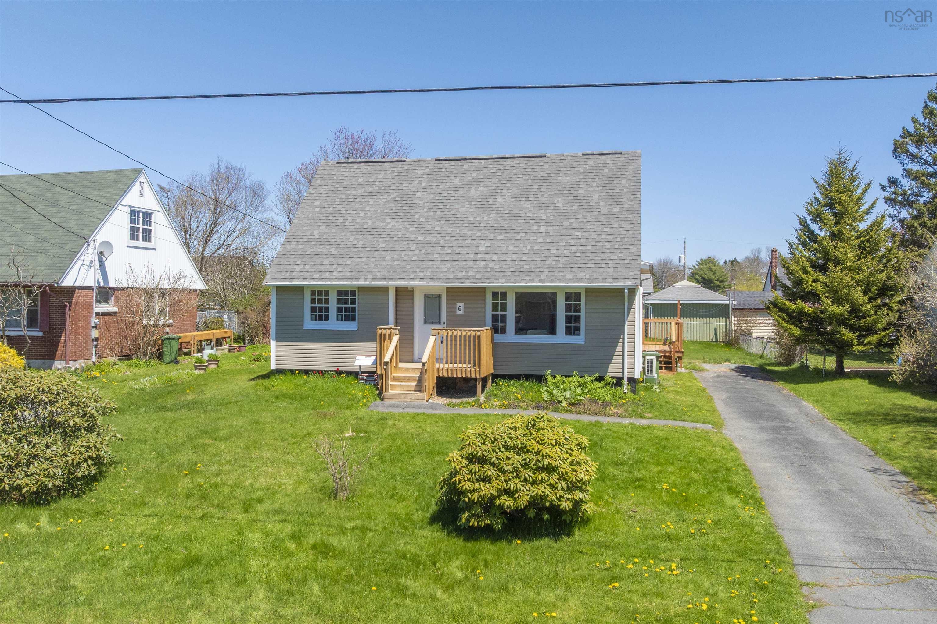 $579,900.00: 6 Birchfield Crescent, Spryfield