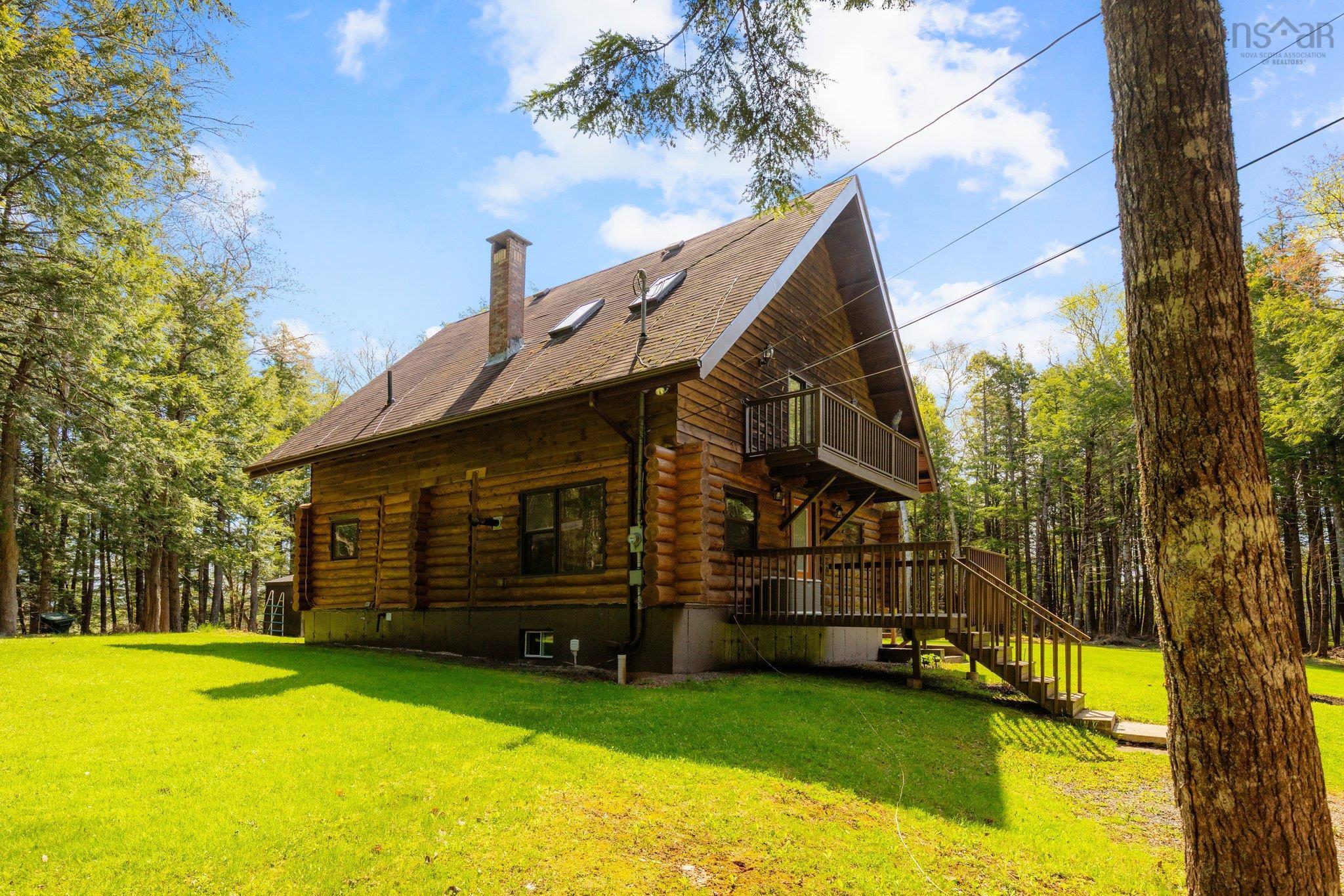 $599,900.00: 30 Deep Woods Lane, Enfield