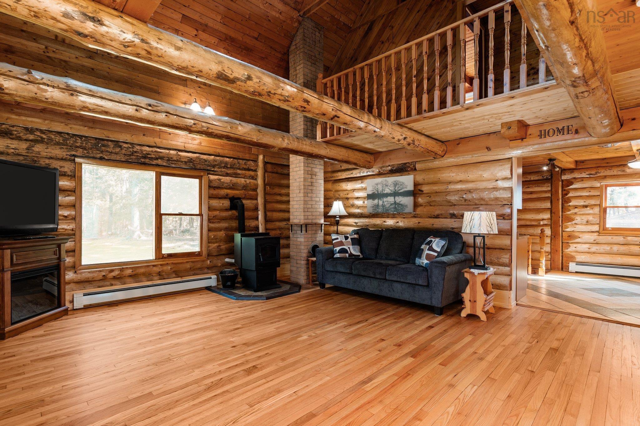 $599,900.00: 30 Deep Woods Lane, Enfield