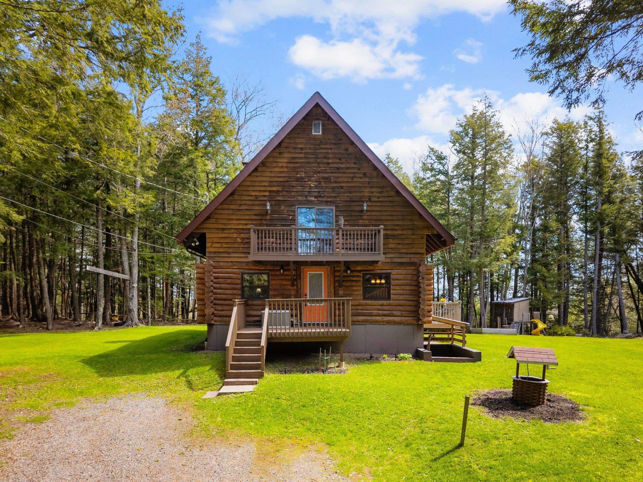 $599,900.00: 30 Deep Woods Lane, Enfield
