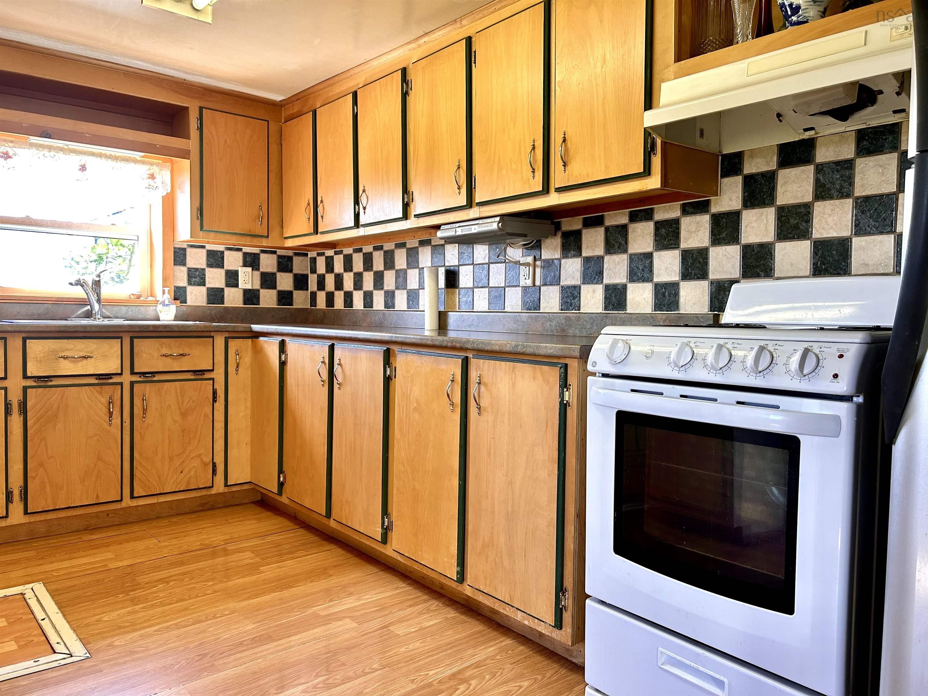 $224,900.00: 578 Lower Cove Road, Lower Cove
