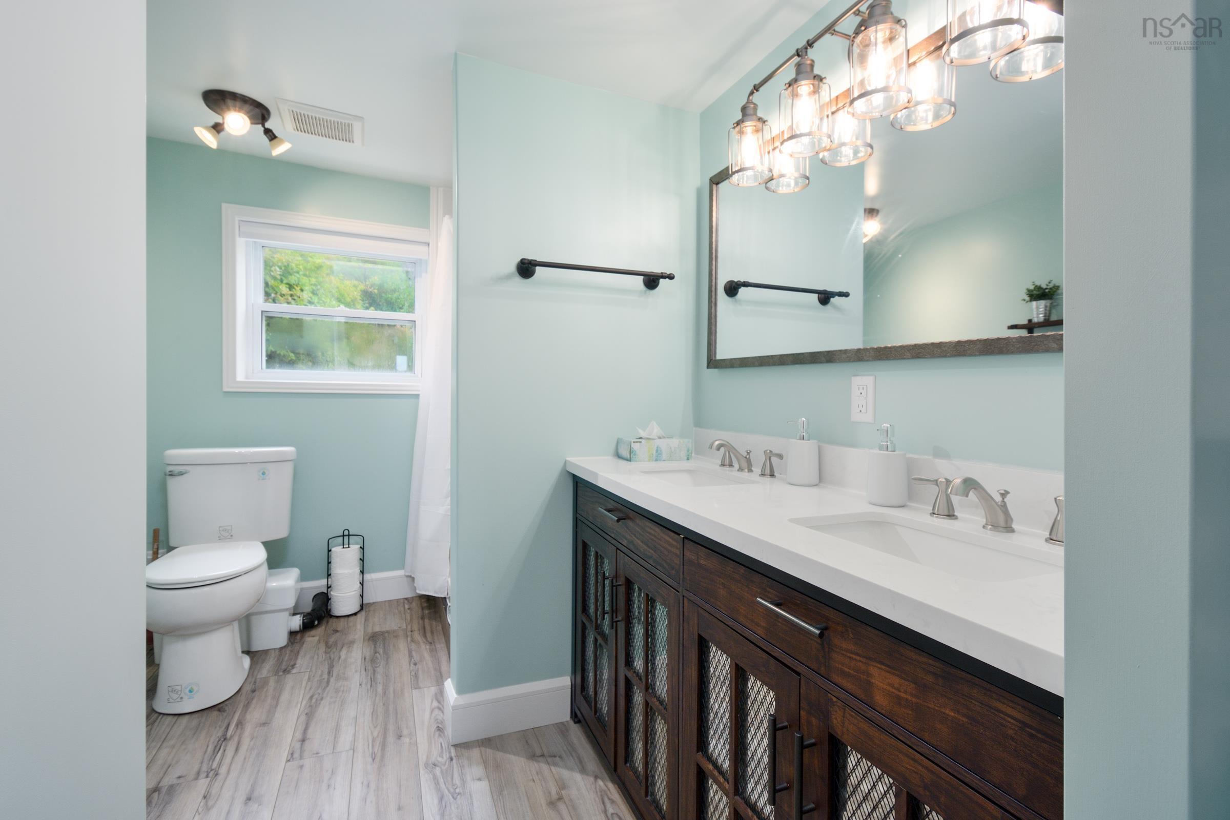 $459,000.00: 15398 Highway 4, Johnstown