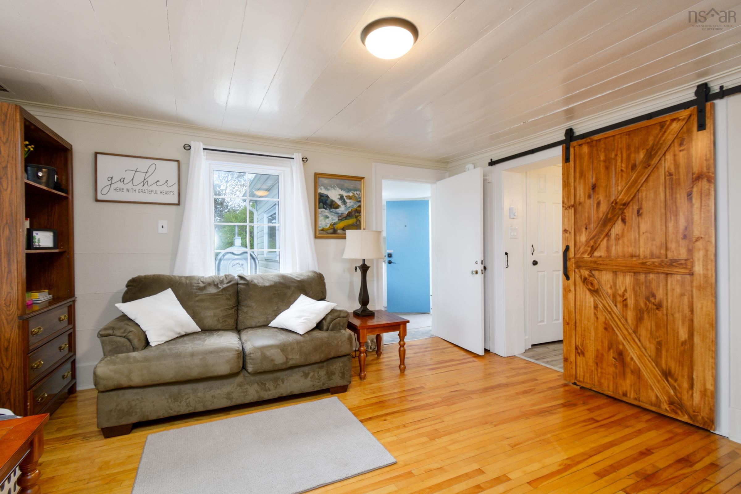 $459,000.00: 15398 Highway 4, Johnstown