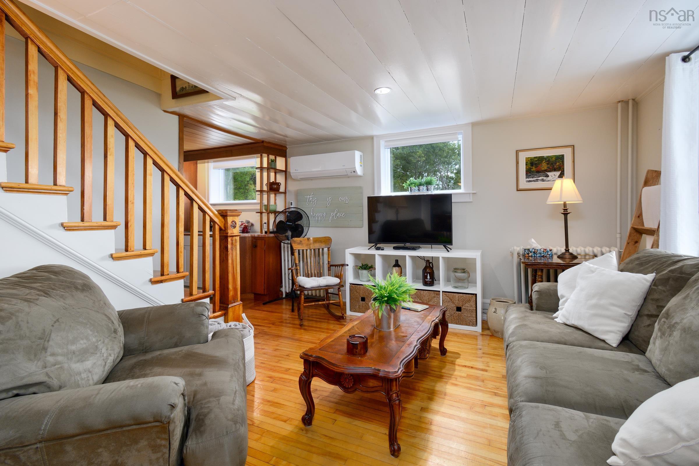 $459,000.00: 15398 Highway 4, Johnstown