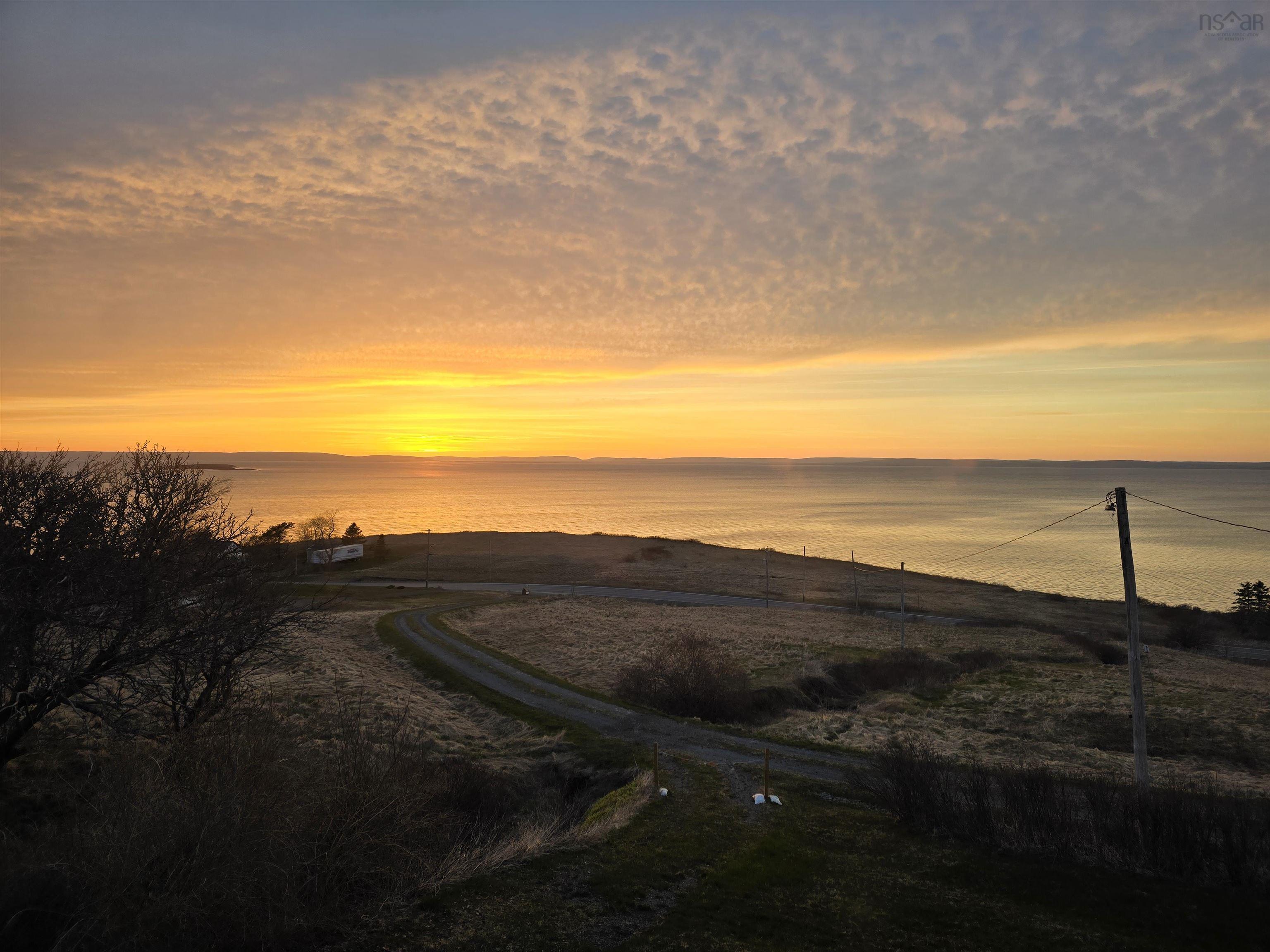 $459,000.00: 15398 Highway 4, Johnstown