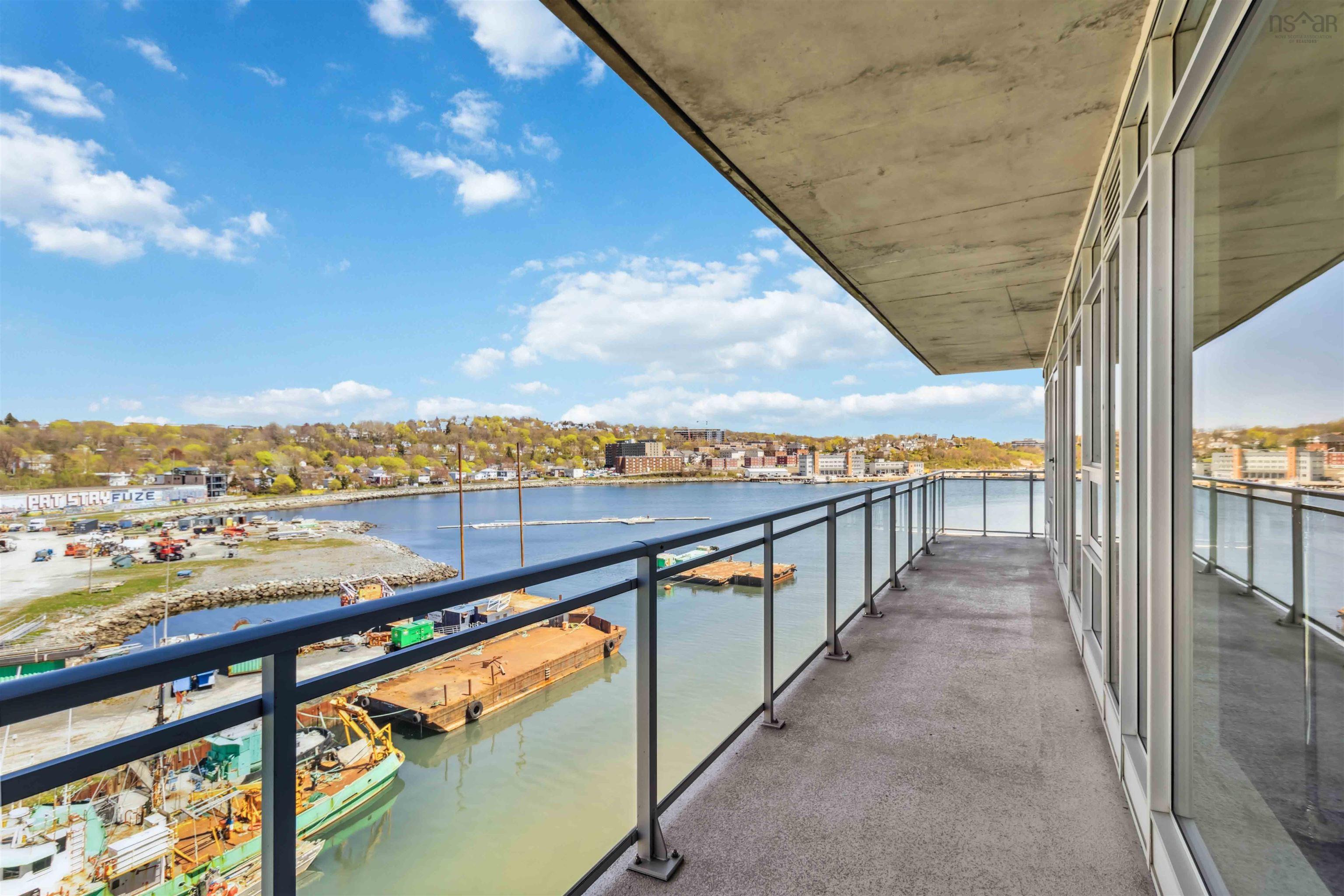 $799,800.00: 502 31 Kings Wharf Place, Dartmouth