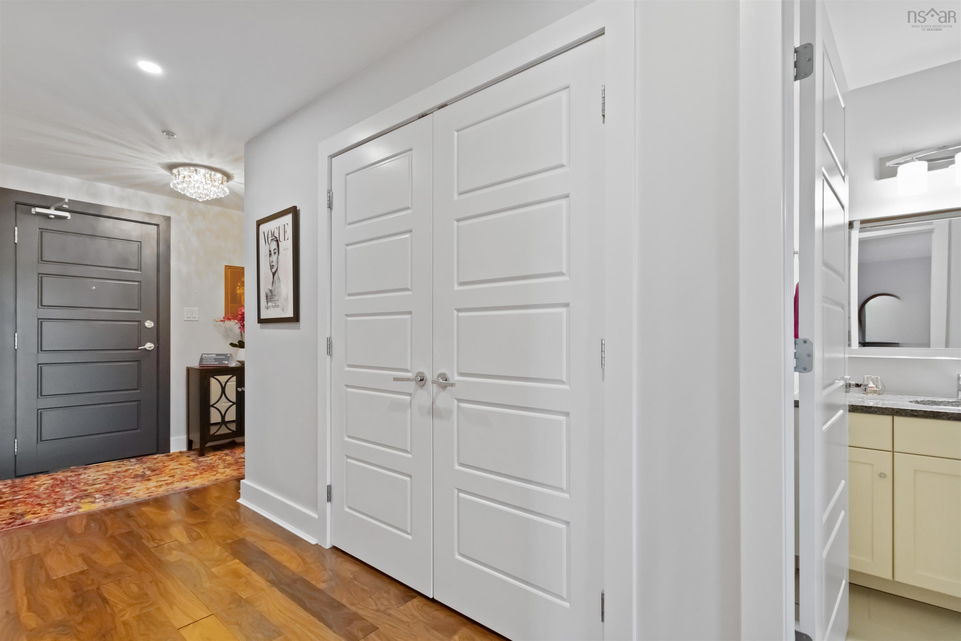 502 31 Kings Wharf Place, Dartmouth, NS (MLS 202511028)