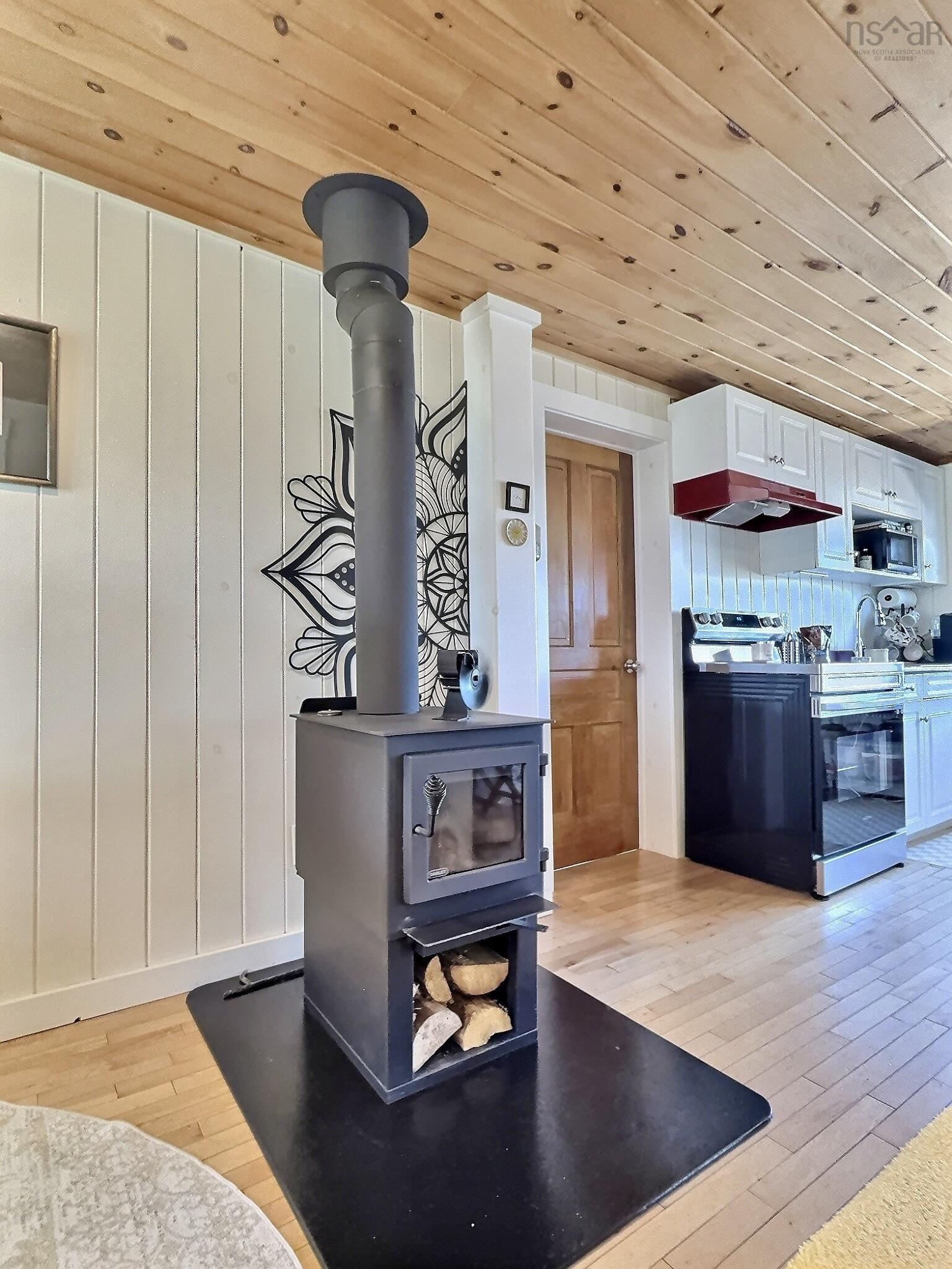 $319,000.00: 15491 Cabot Trail Road, Chéticamp