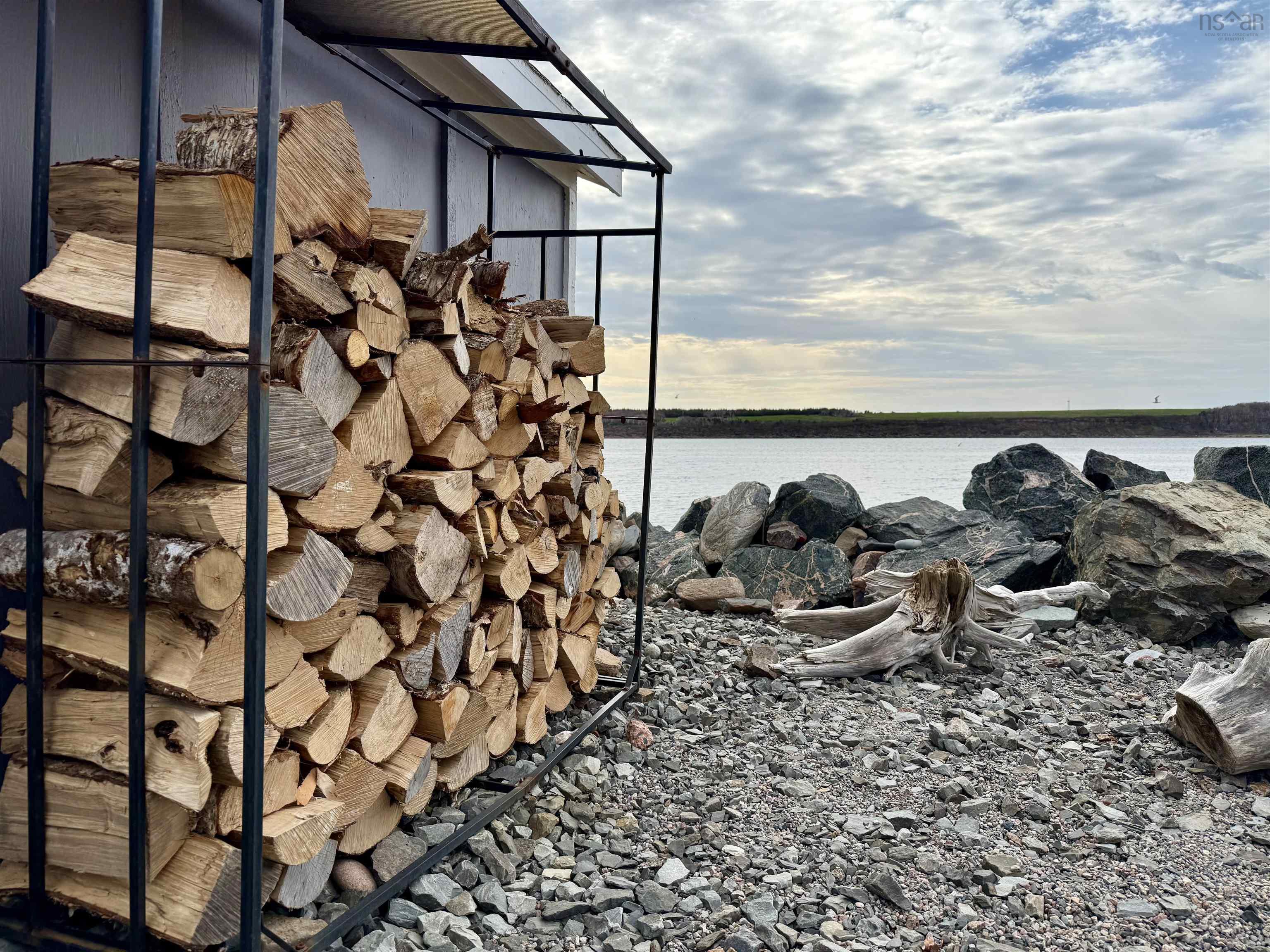 $319,000.00: 15491 Cabot Trail Road, Chéticamp