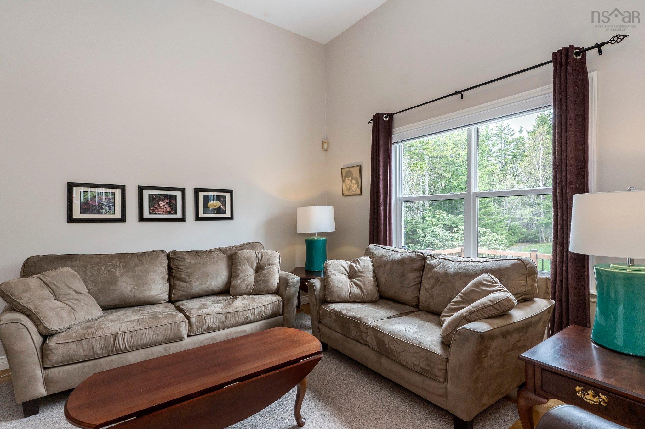 $738,000.00: 227 St George Blvd, Hammonds Plains