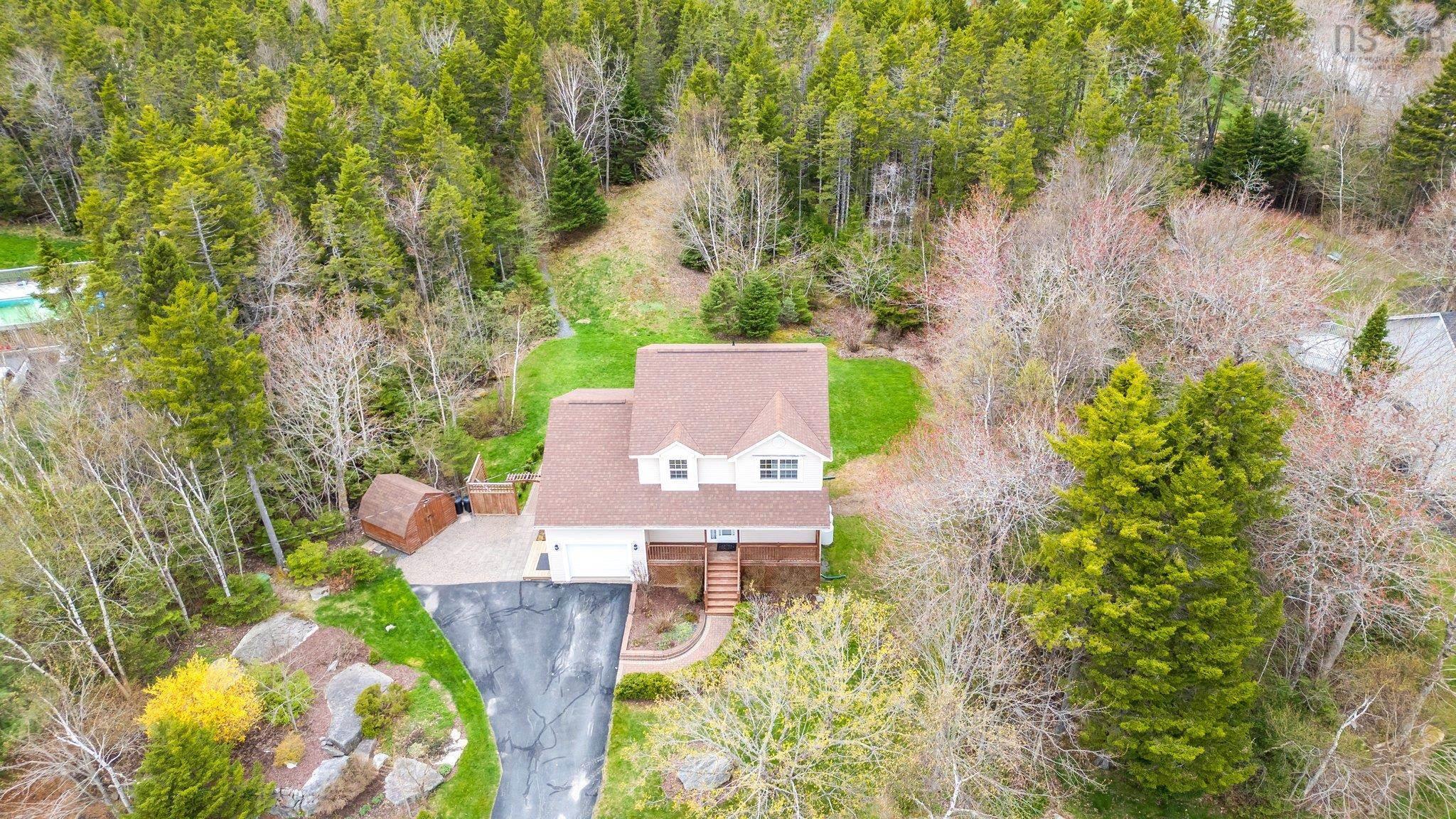 $738,000.00: 227 St George Blvd, Hammonds Plains