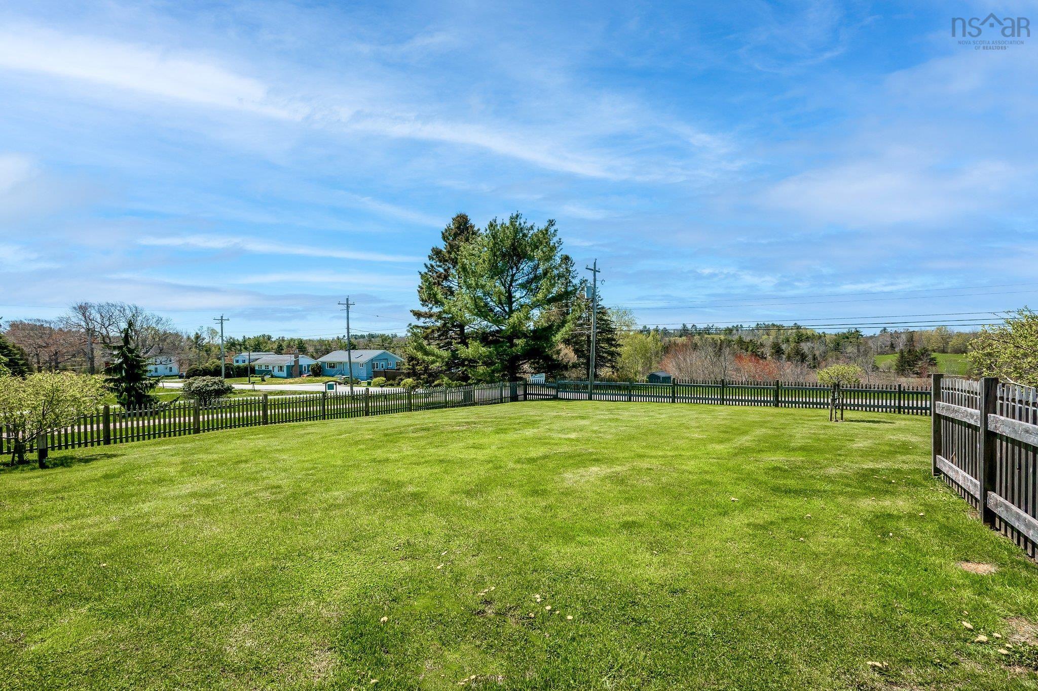 $519,000.00: 750 Northwest Road, Northwest
