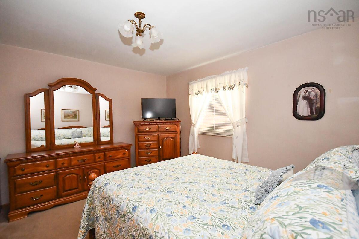 $330,000.00: 67 Evergreen Drive, Salmon River