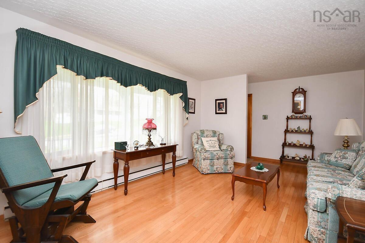 $330,000.00: 67 Evergreen Drive, Salmon River