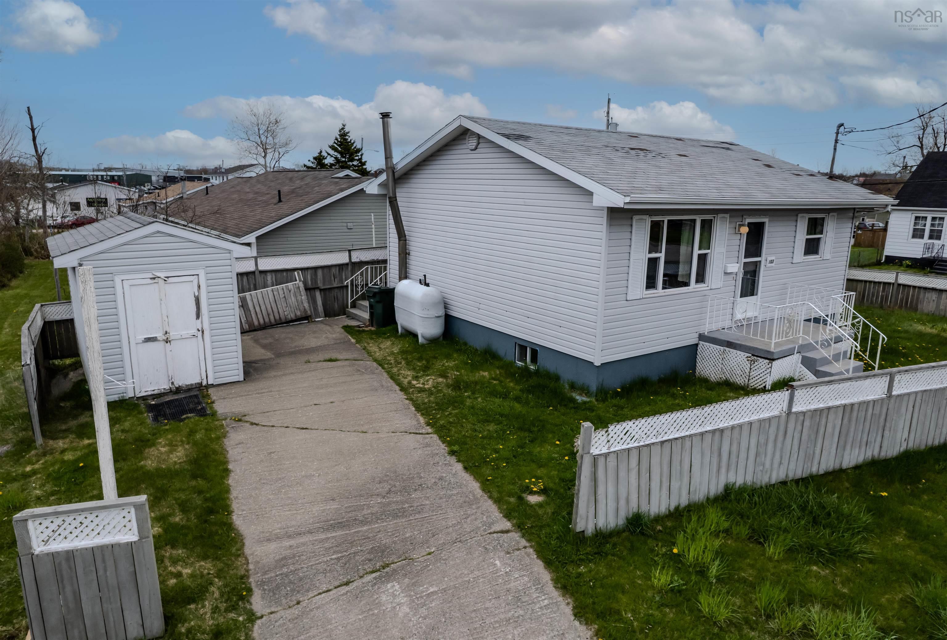 $179,000.00: 103 Spruce Street, Sydney