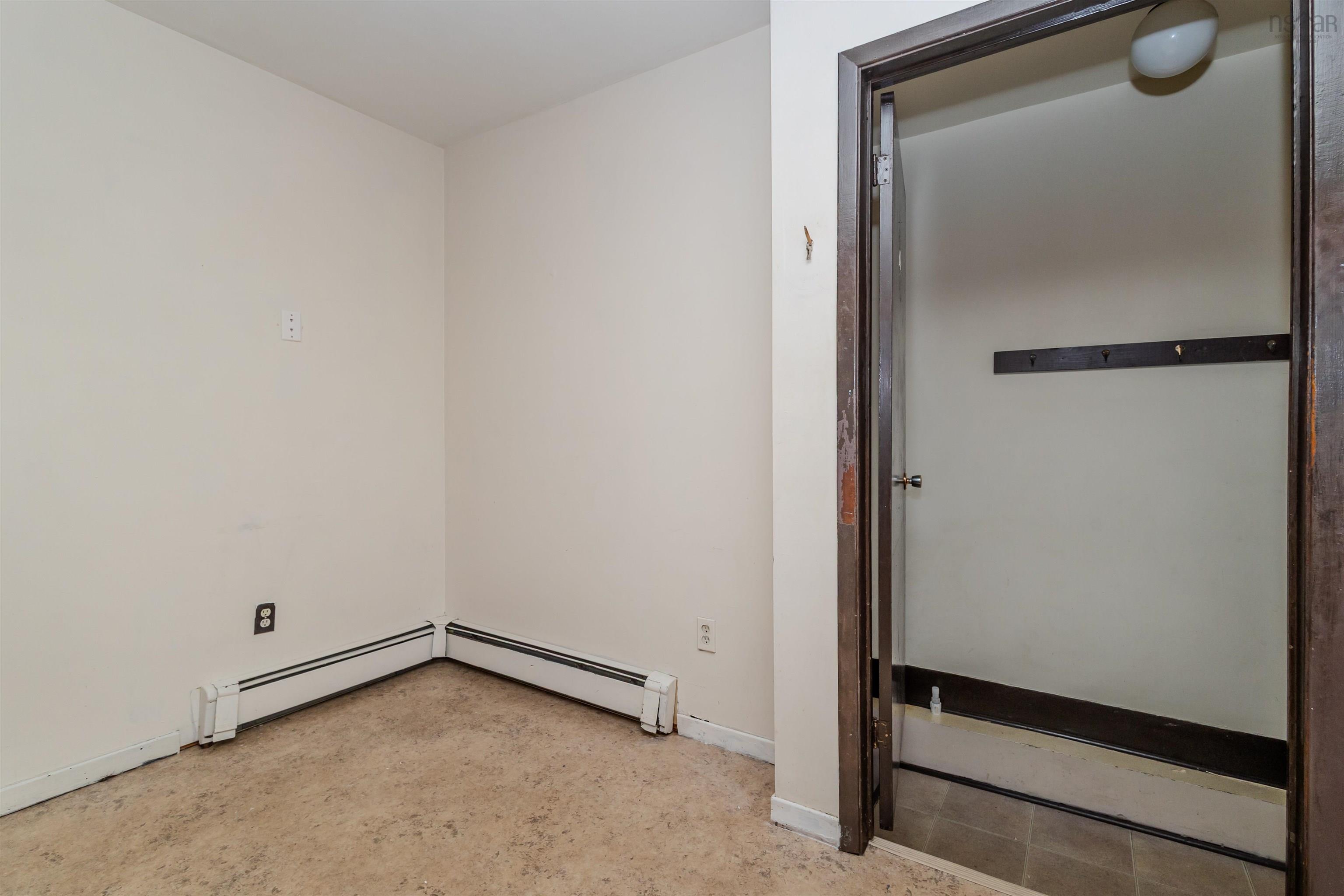 $179,000.00: 103 Spruce Street, Sydney