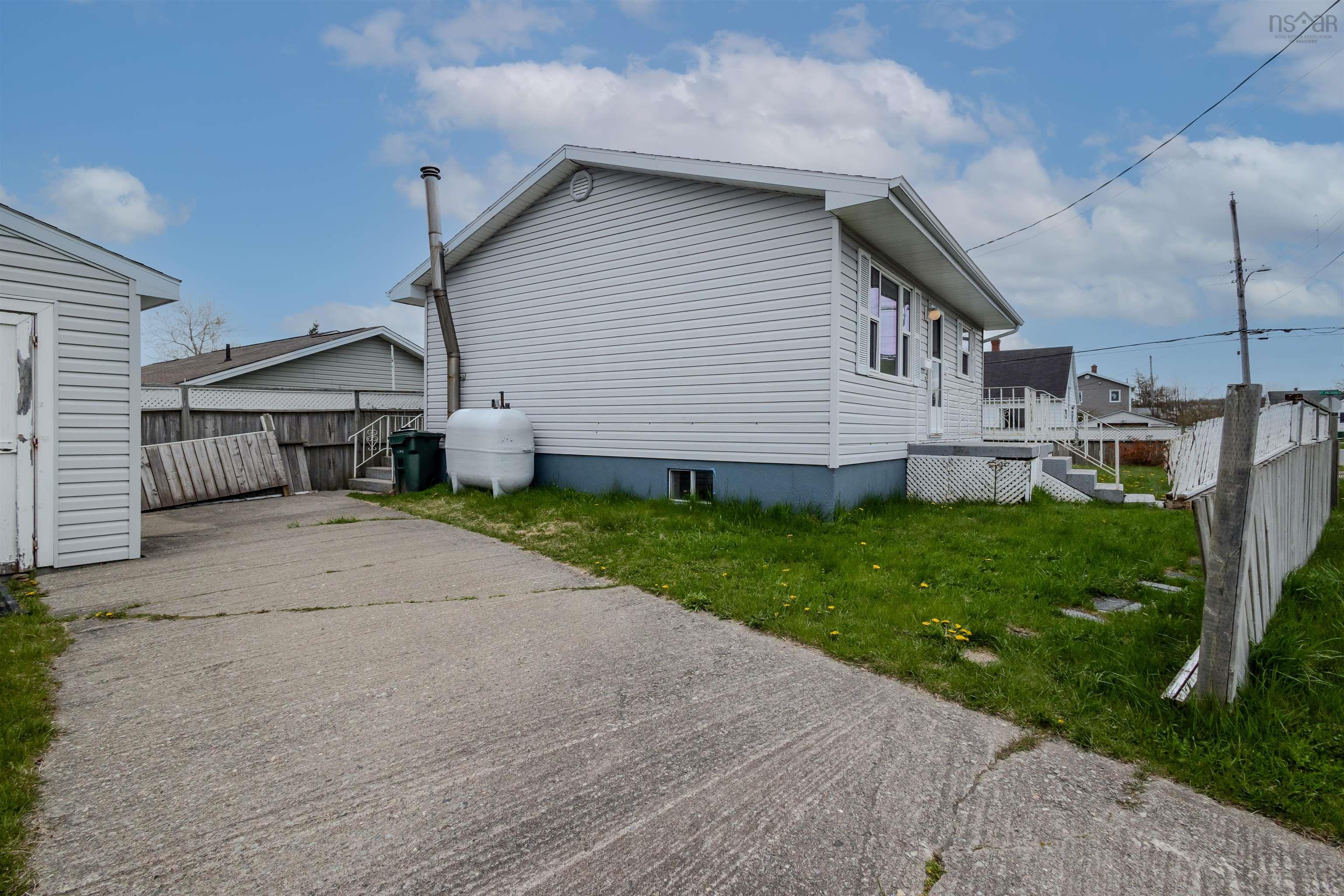 $179,000.00: 103 Spruce Street, Sydney