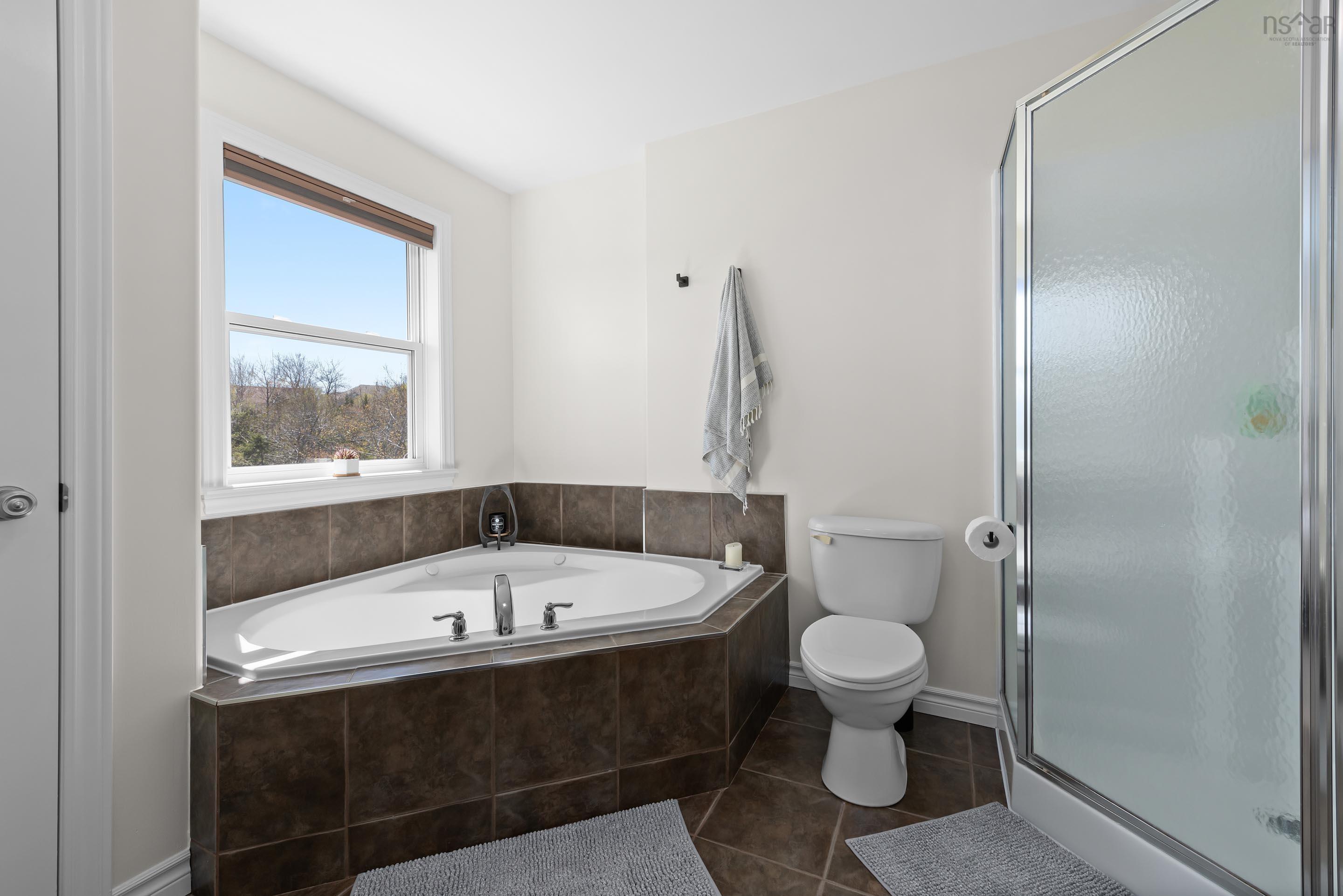 $599,900.00: 18 Brigadier Court, Halifax