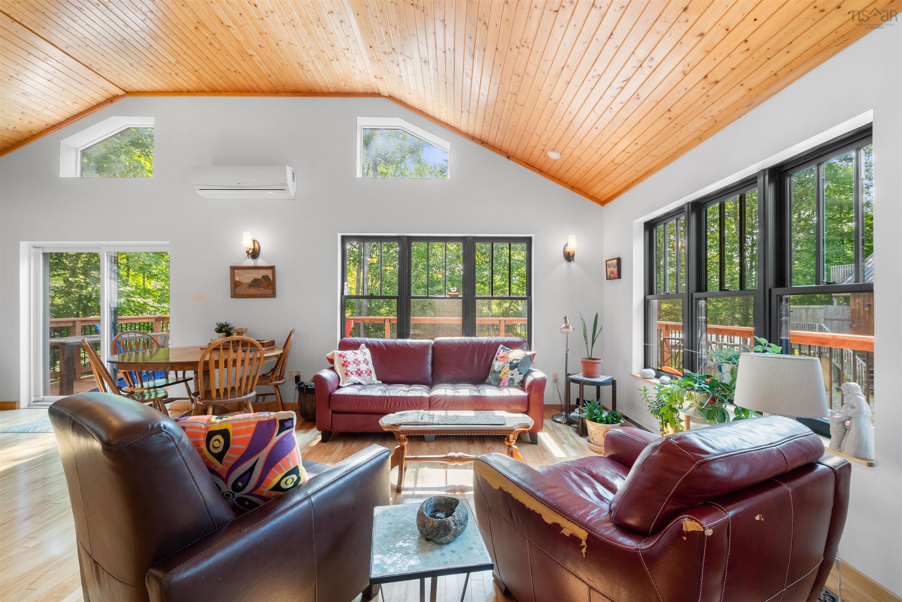 $678,555.00: 102 Canyon Point Road, Vaughan