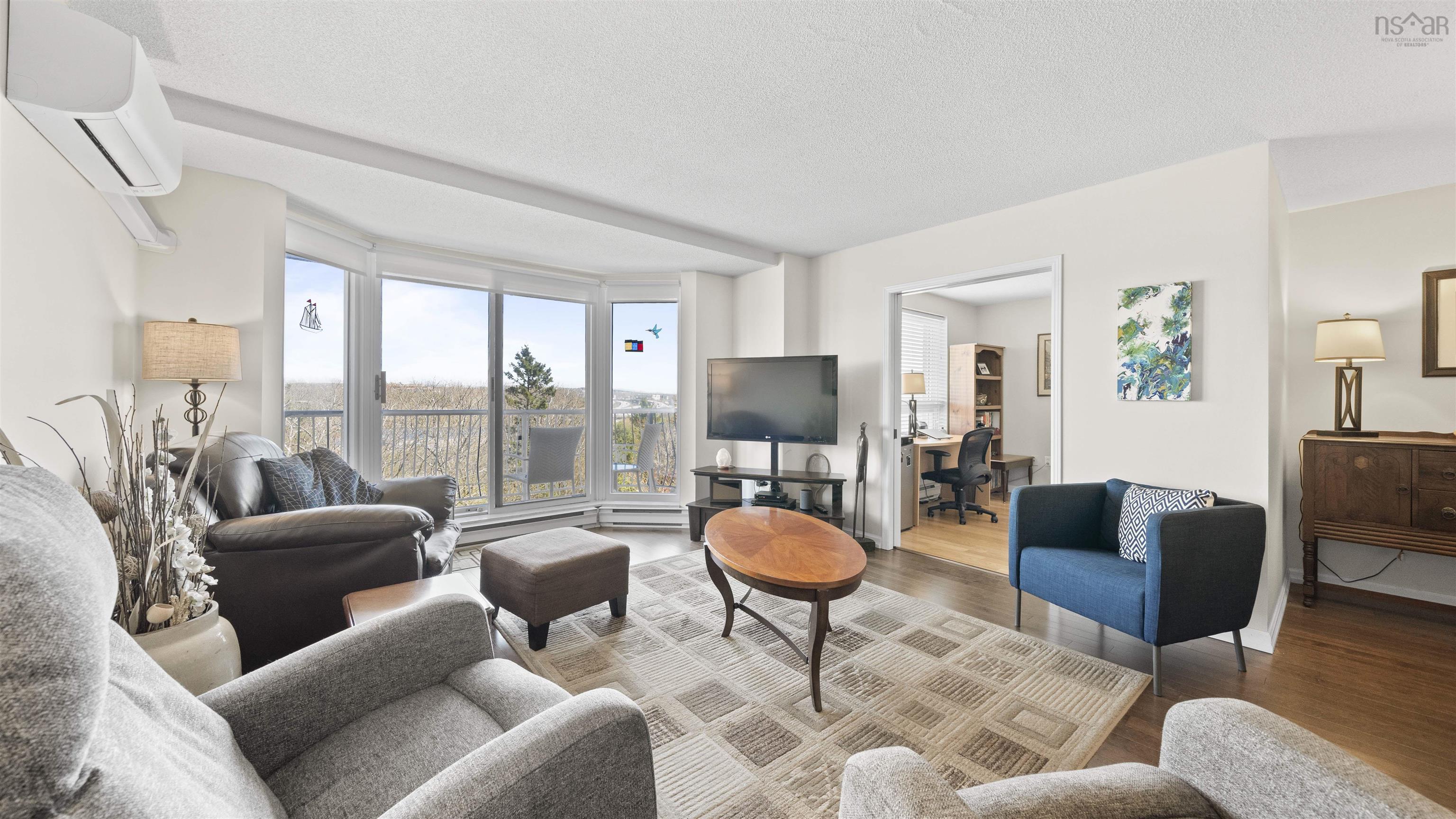 $450,000.00: 509 30 Brookdale Crescent, Dartmouth