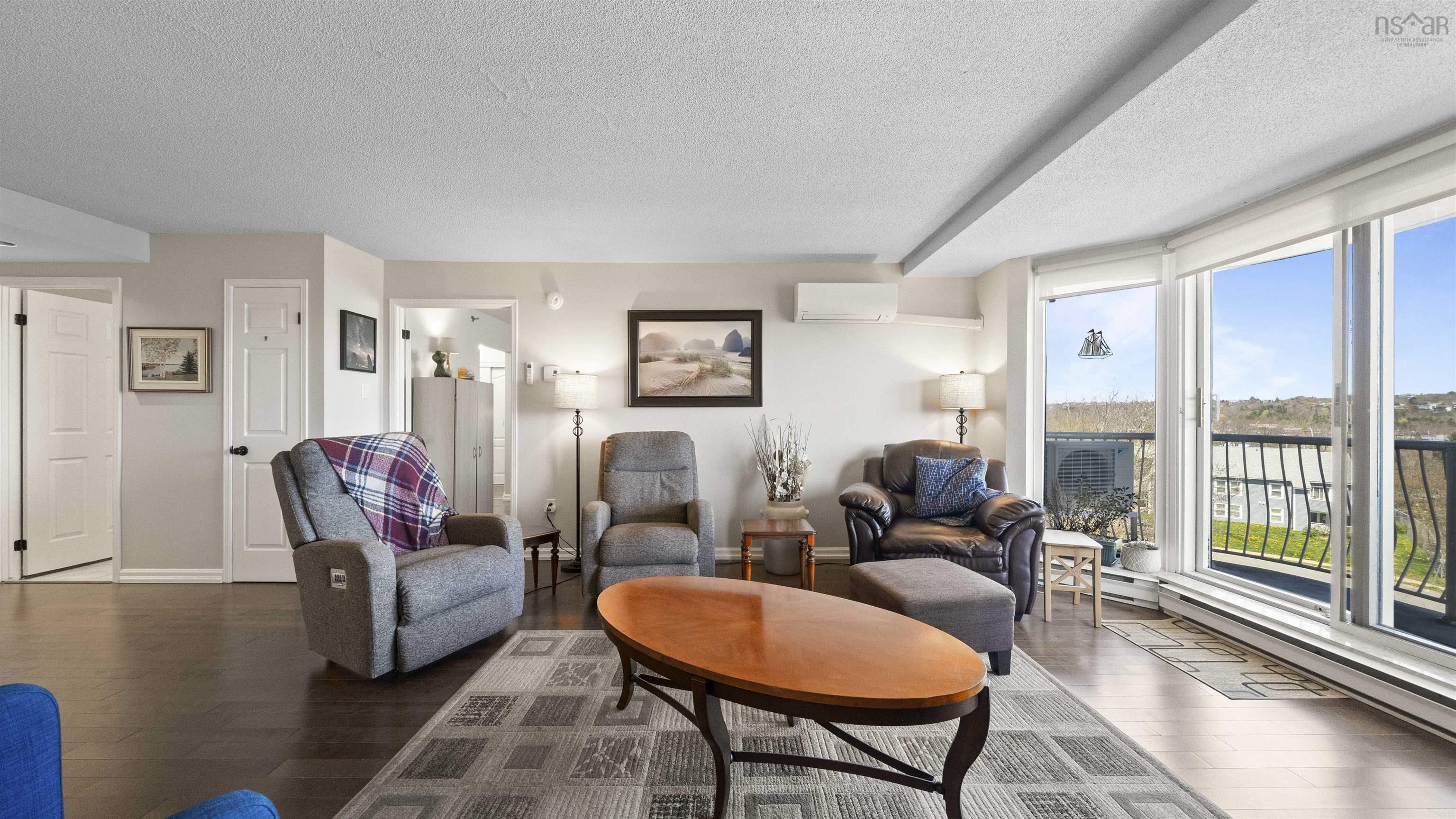 $450,000.00: 509 30 Brookdale Crescent, Dartmouth