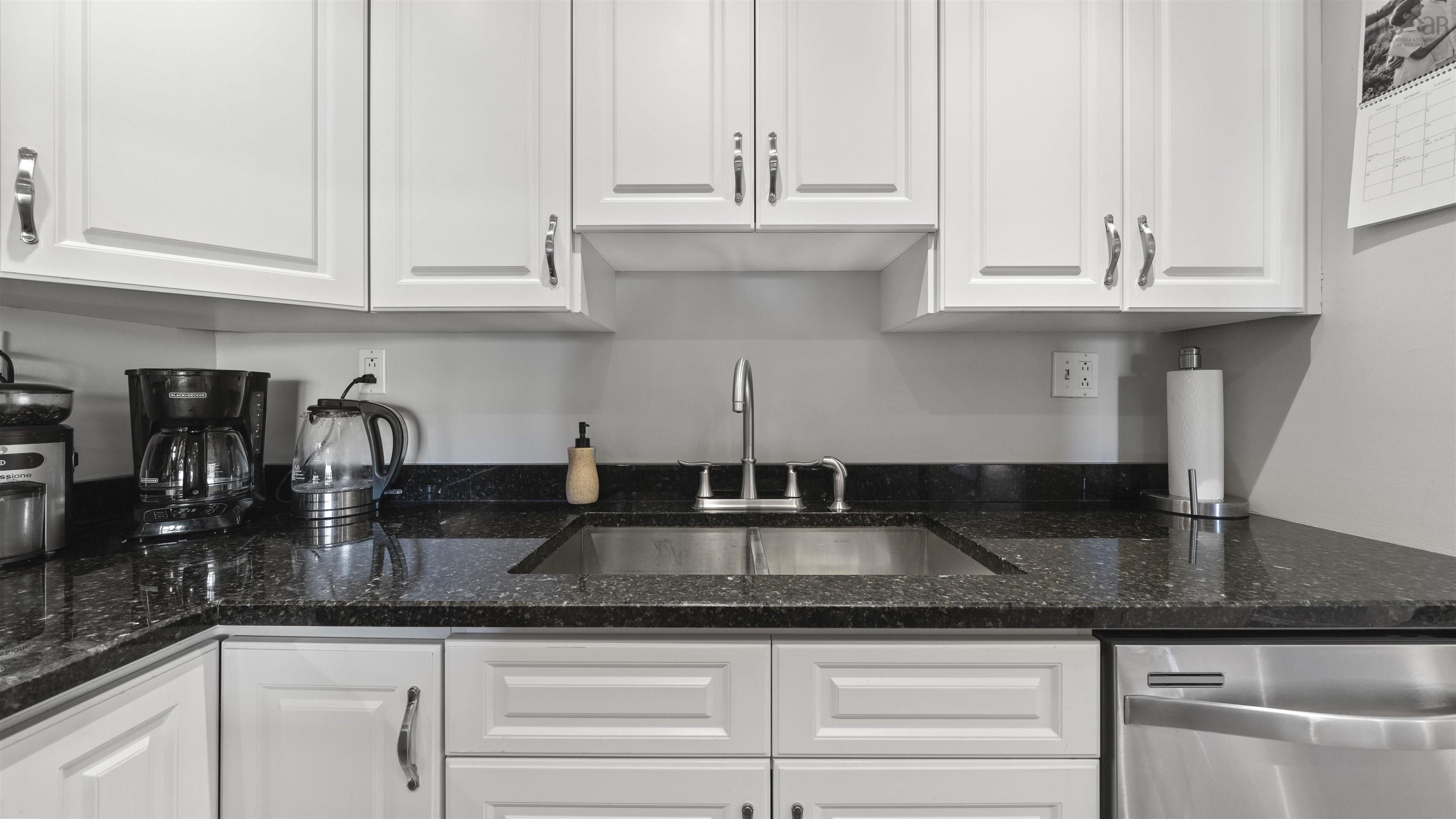 $450,000.00: 509 30 Brookdale Crescent, Dartmouth
