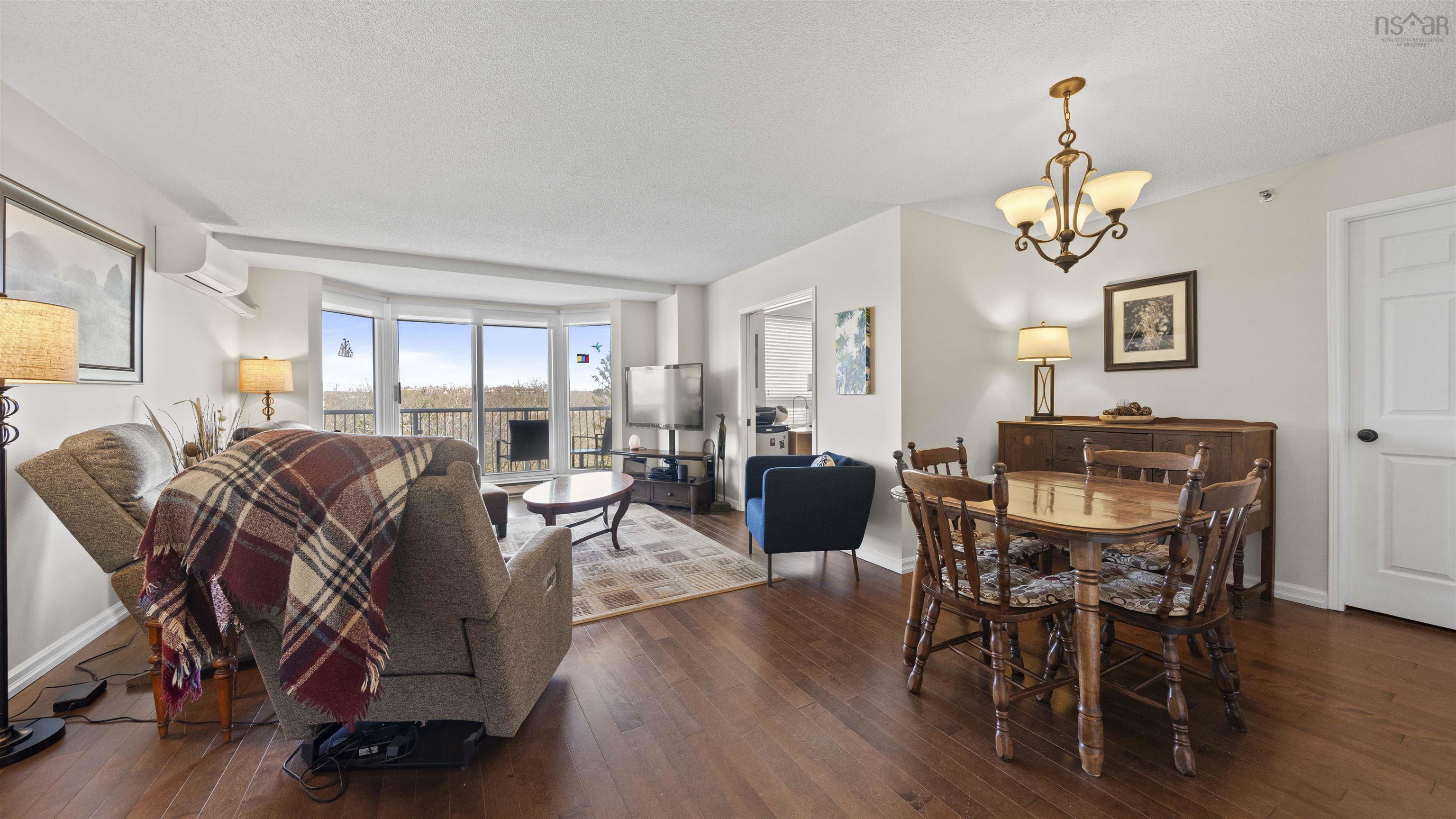 $450,000.00: 509 30 Brookdale Crescent, Dartmouth