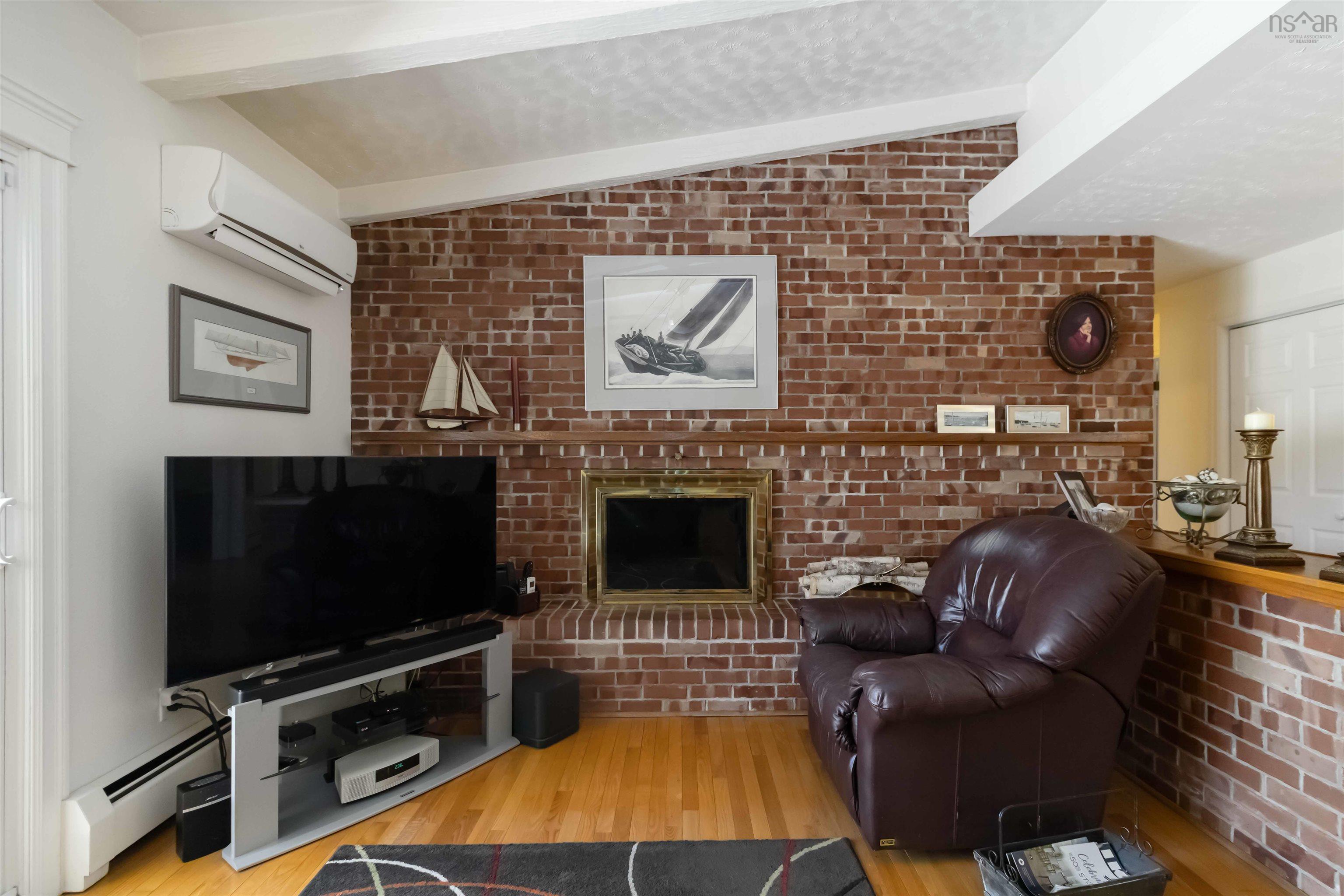 $579,000.00: 108 Crescent Street, Bridgewater
