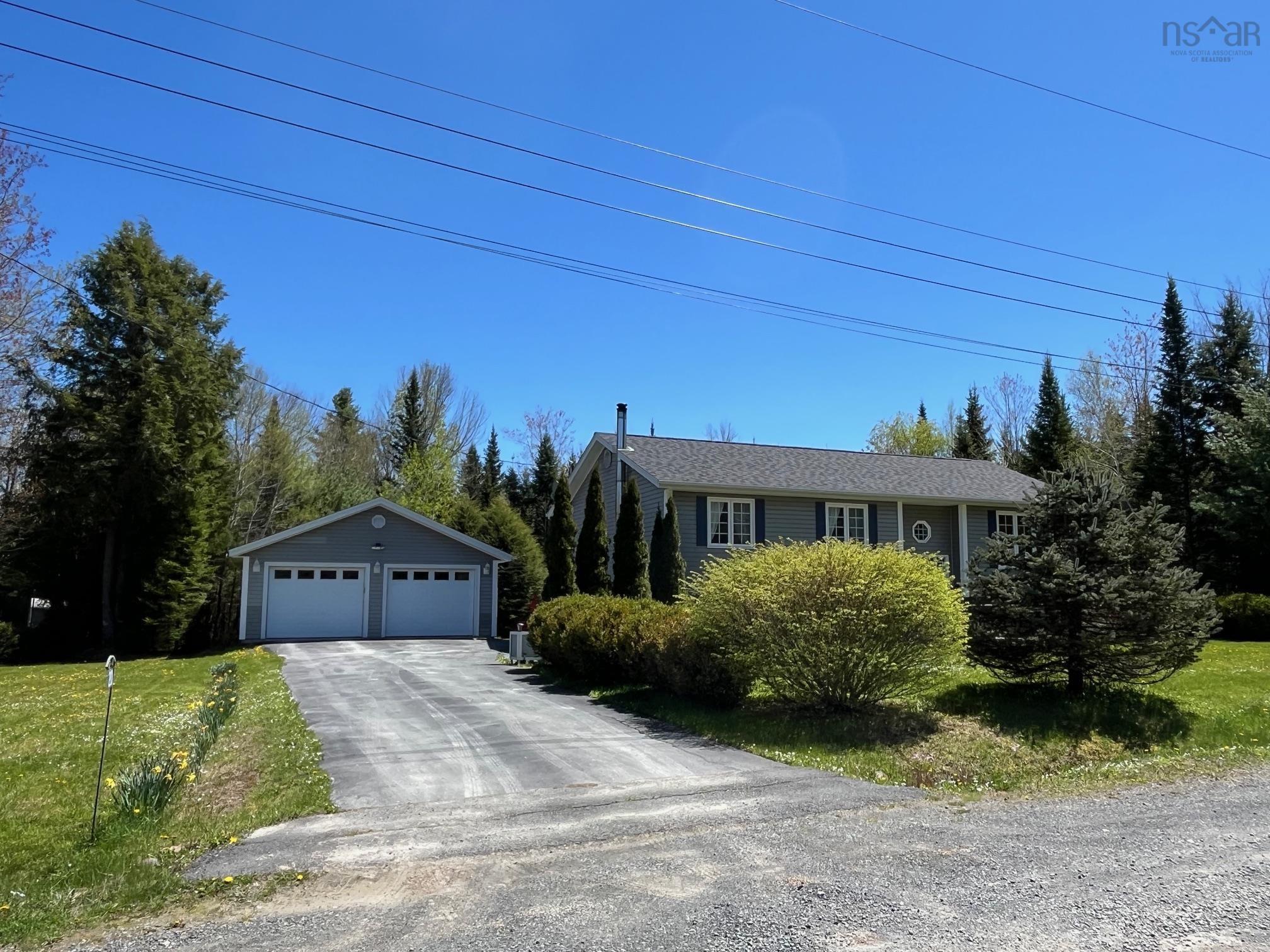 $549,900.00: 20 George Joudrey Road, Pine Grove